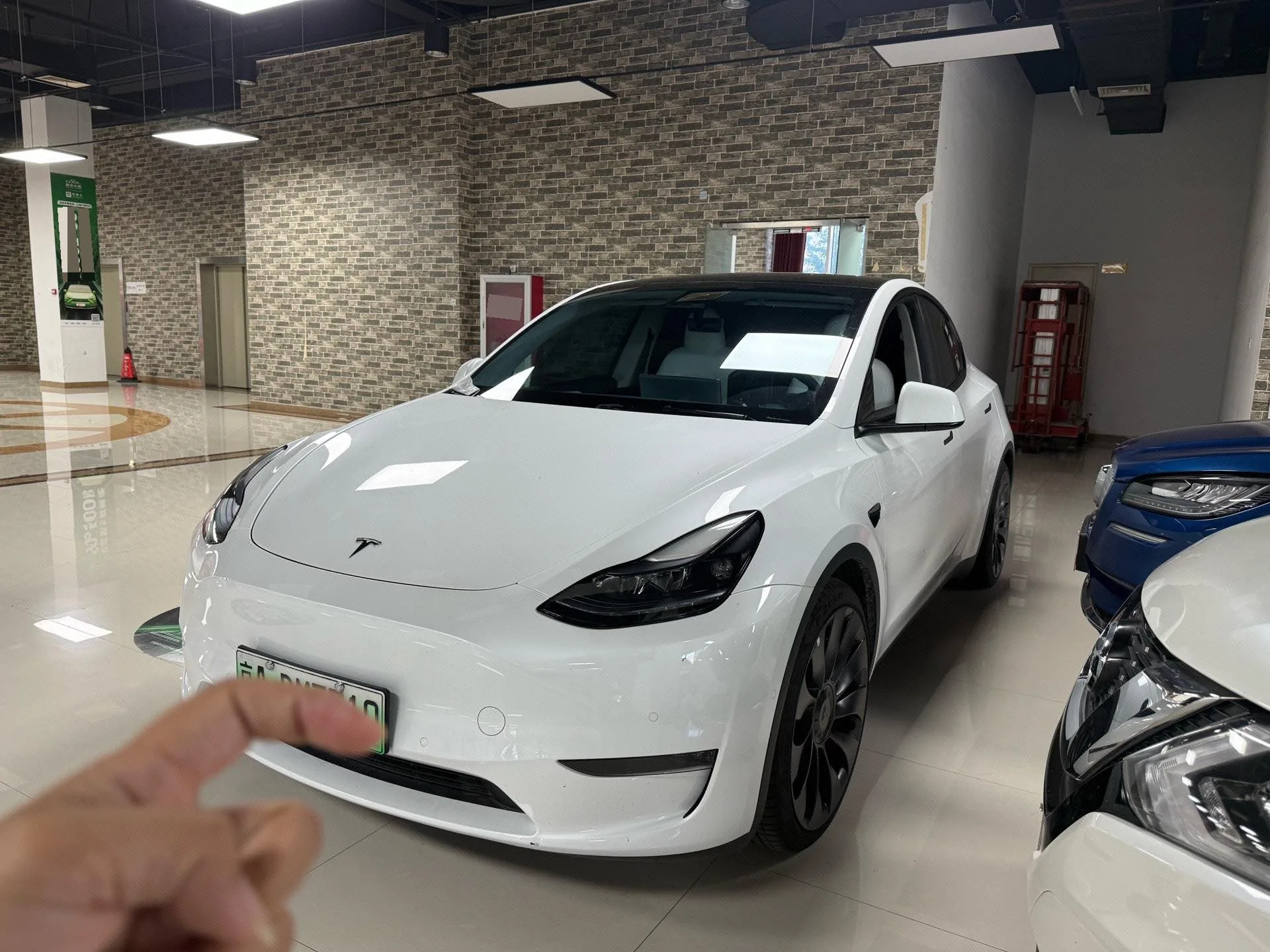 Model Y 2023 Performance All-Wheel Drive