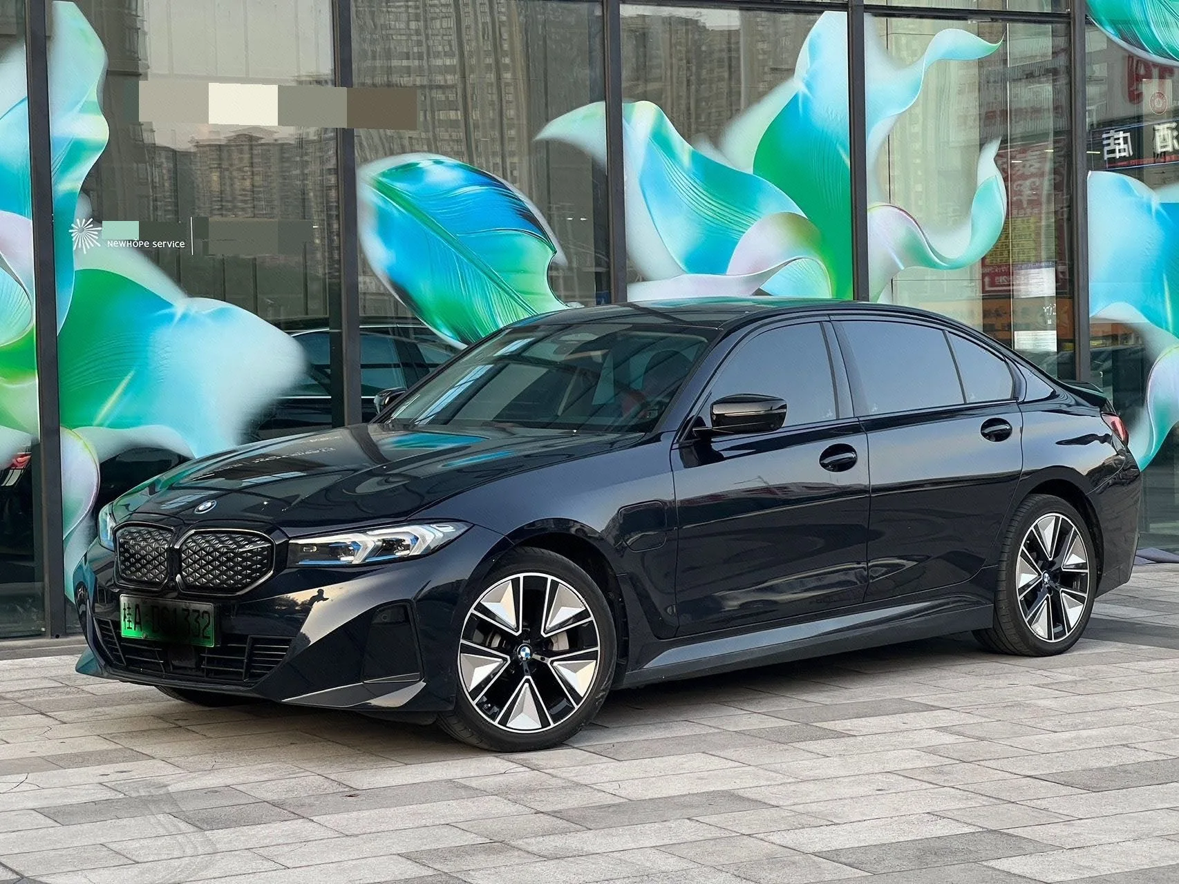 BMW 2025 i3 eDrive 40 L Shadow Sport Package Automatic