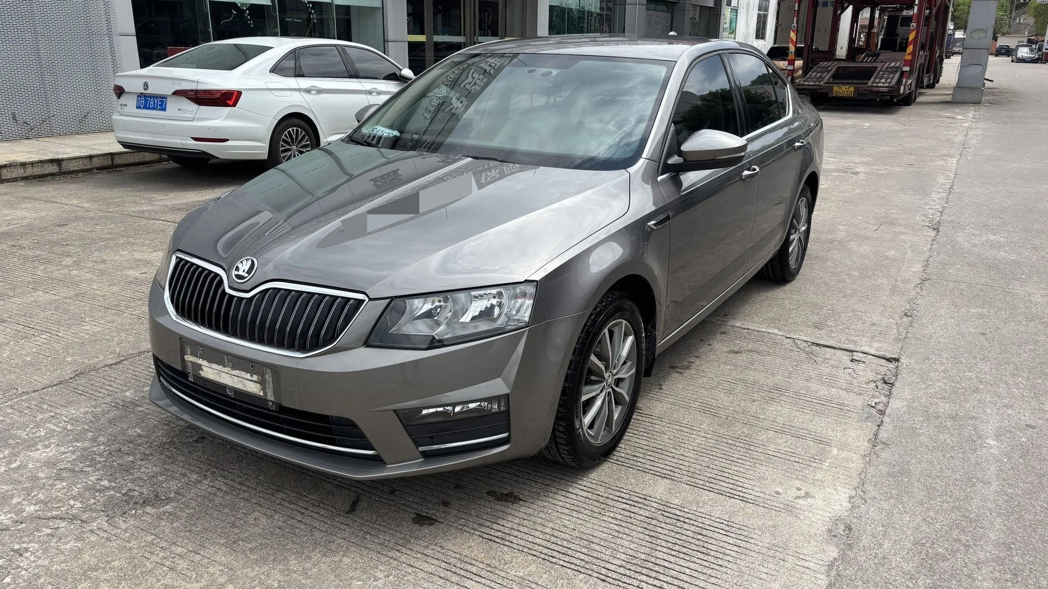 Octavia 2017 1.6L Automatic Forward Edition