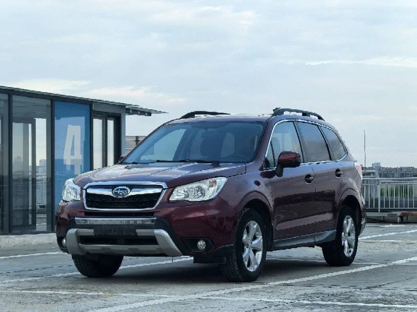 Forester 2013 2.5i Automatic Luxury Navigation Edition