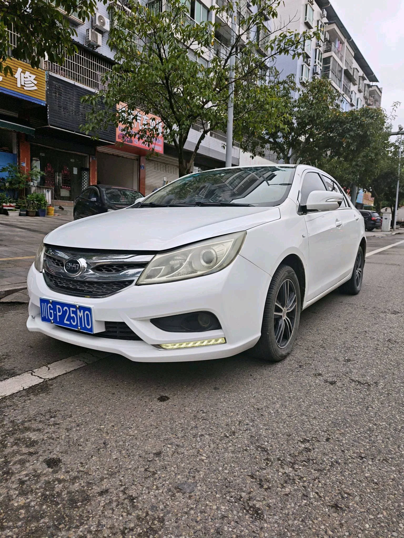Suruai 2015 Facelift 1.5L Automatic Luxury Edition