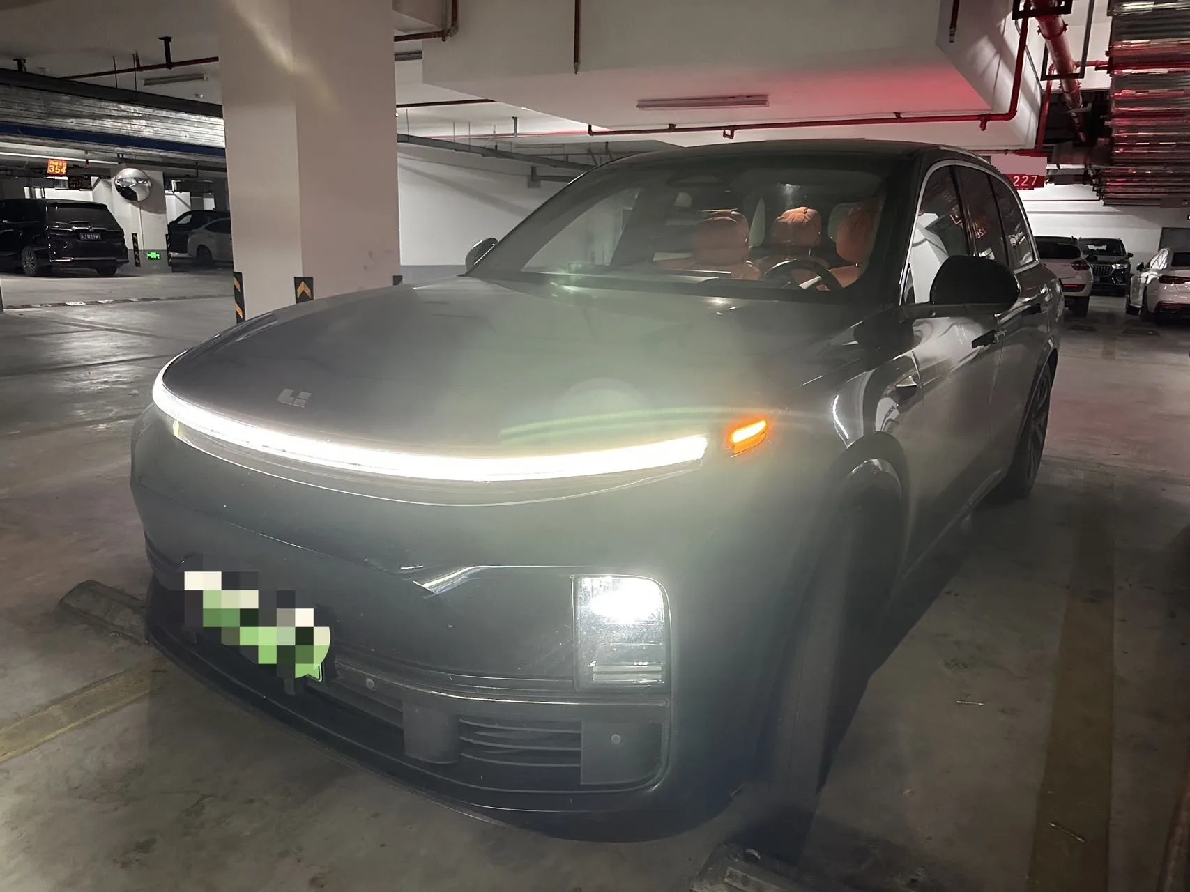 Li Auto L8 2023 Pro