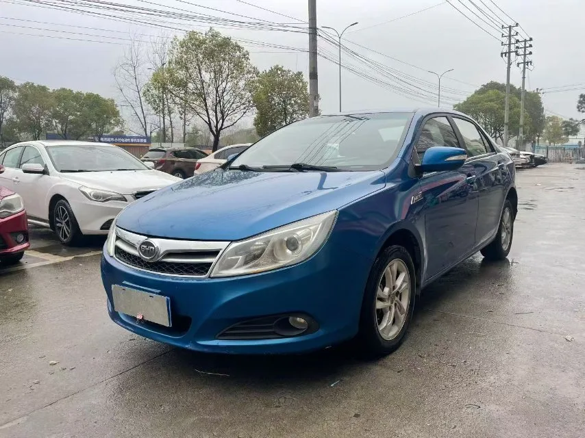 Suruai 2014 Model Year 1.5TID Automatic Flagship Edition