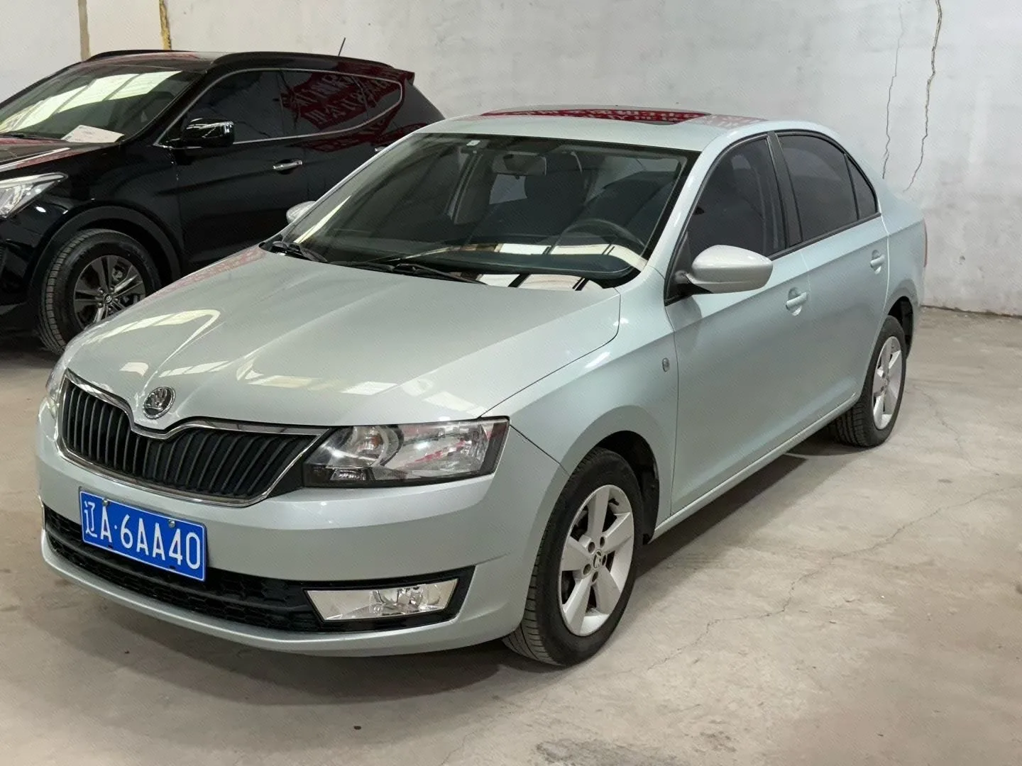 Xinrui 2013 Model Year 1.6L Automatic Premium Edition