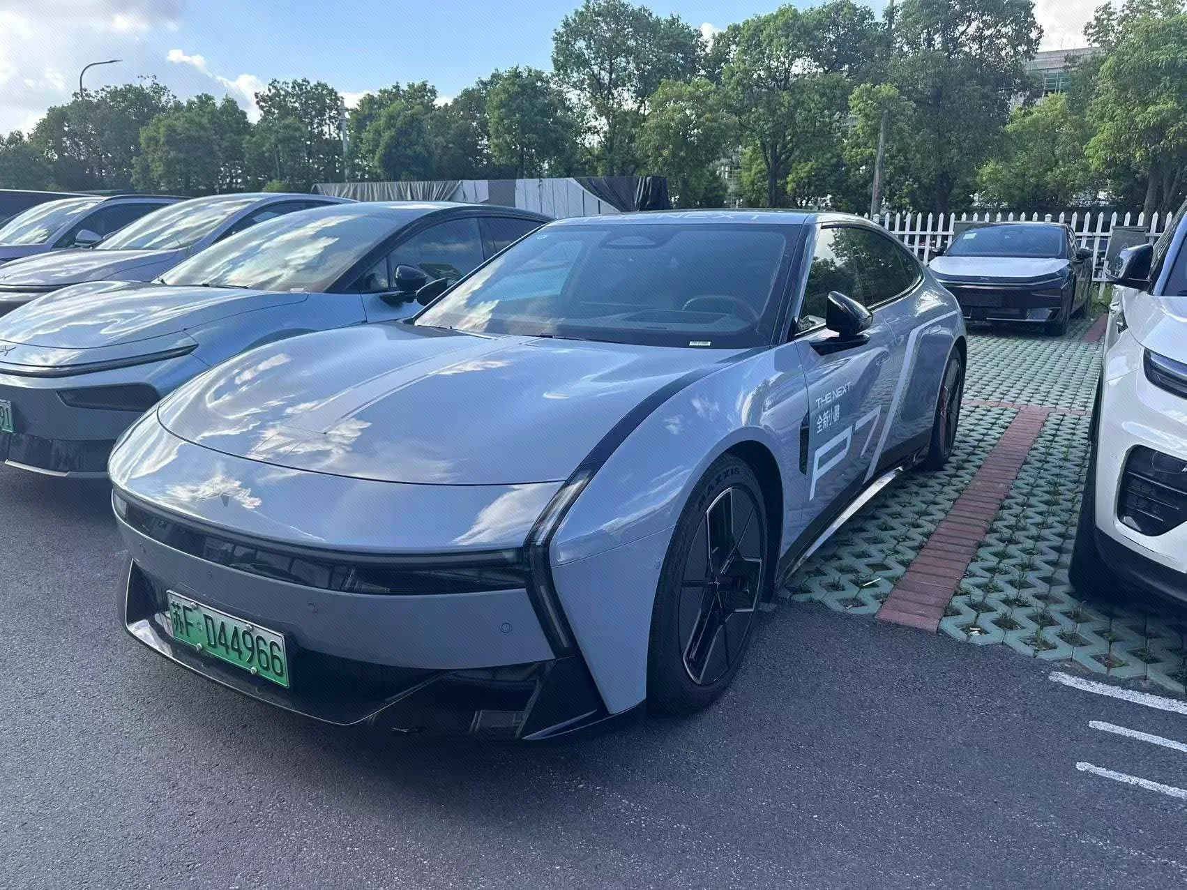 XPeng 2025 P7 702km Long Range Automatic