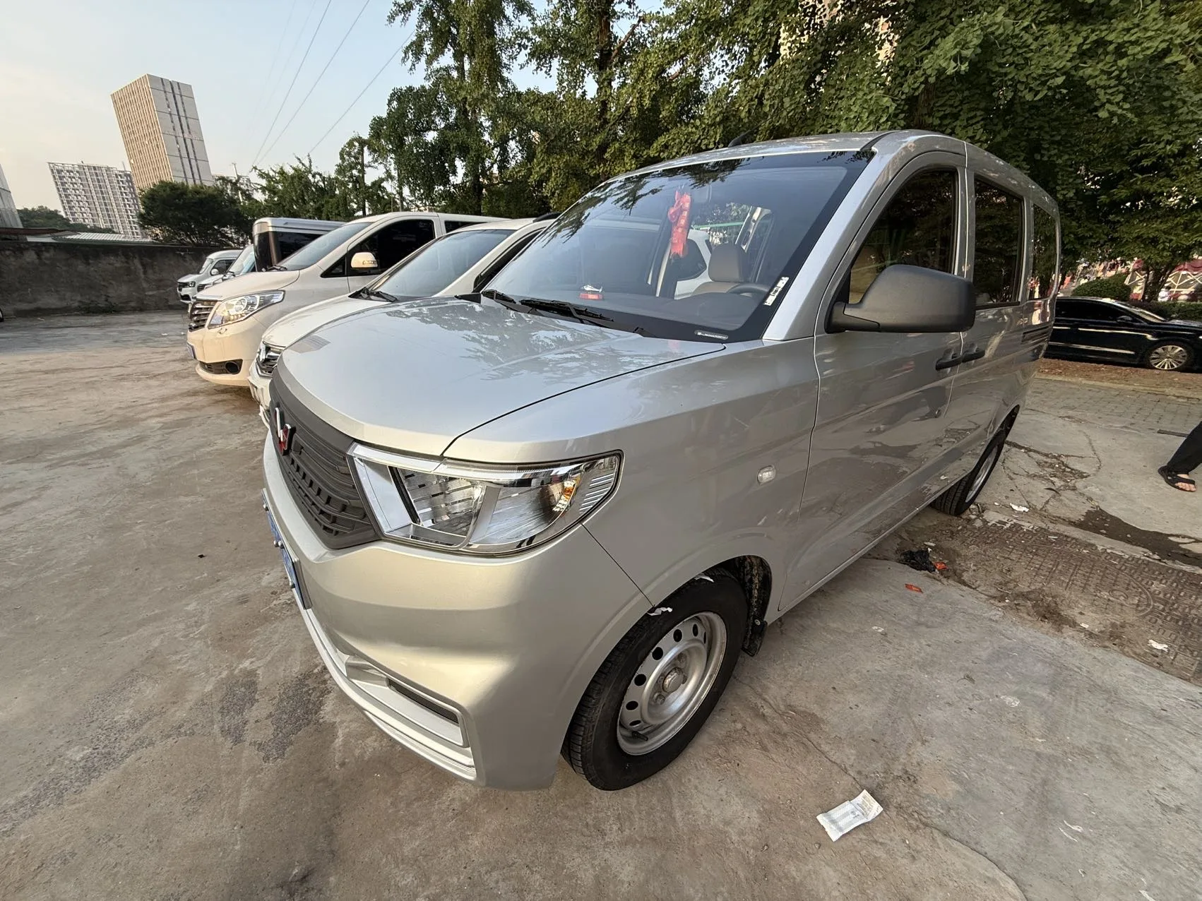 Wuling 2022 Hongguang V 1.5 Enjoy Edition (Manual Transmission)