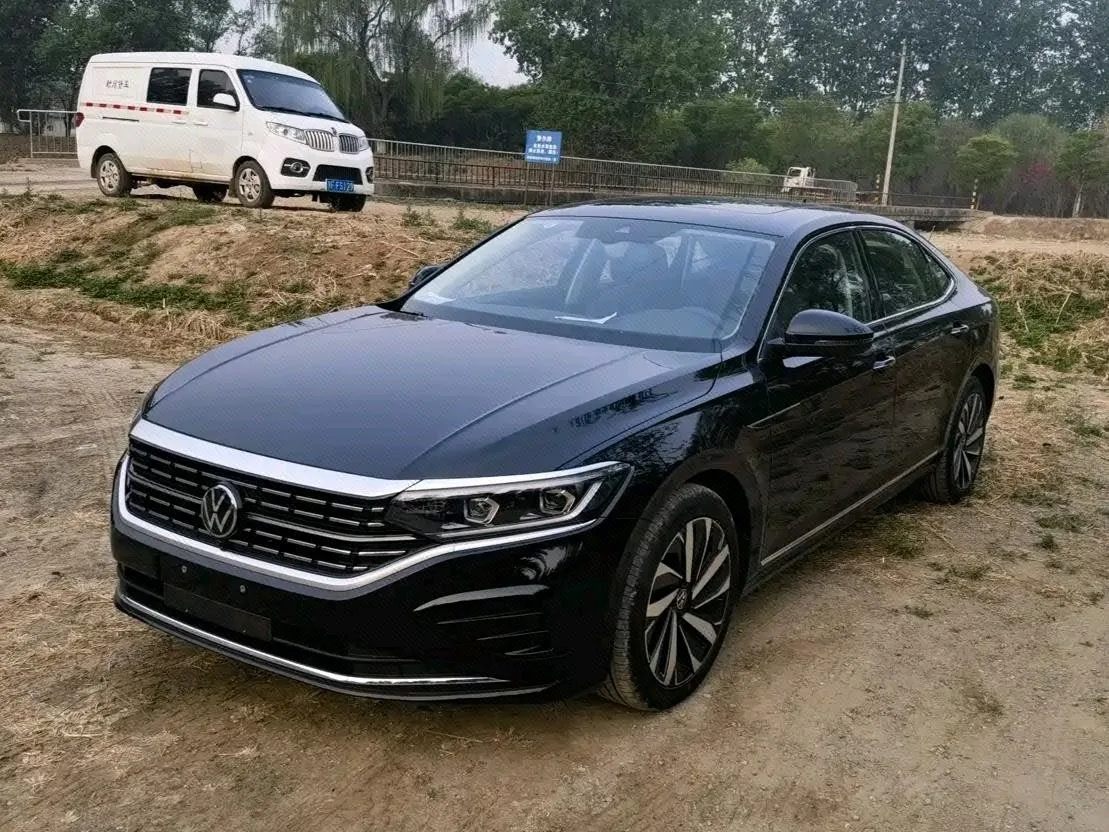 Volkswagen 2024 Passat 2.0TSI 380TSI Luxury Edition Automatic