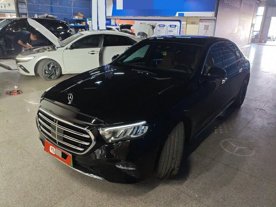 Mercedes-Benz E-Class PHEV 2024 E 350 e L 2.0T Automatic