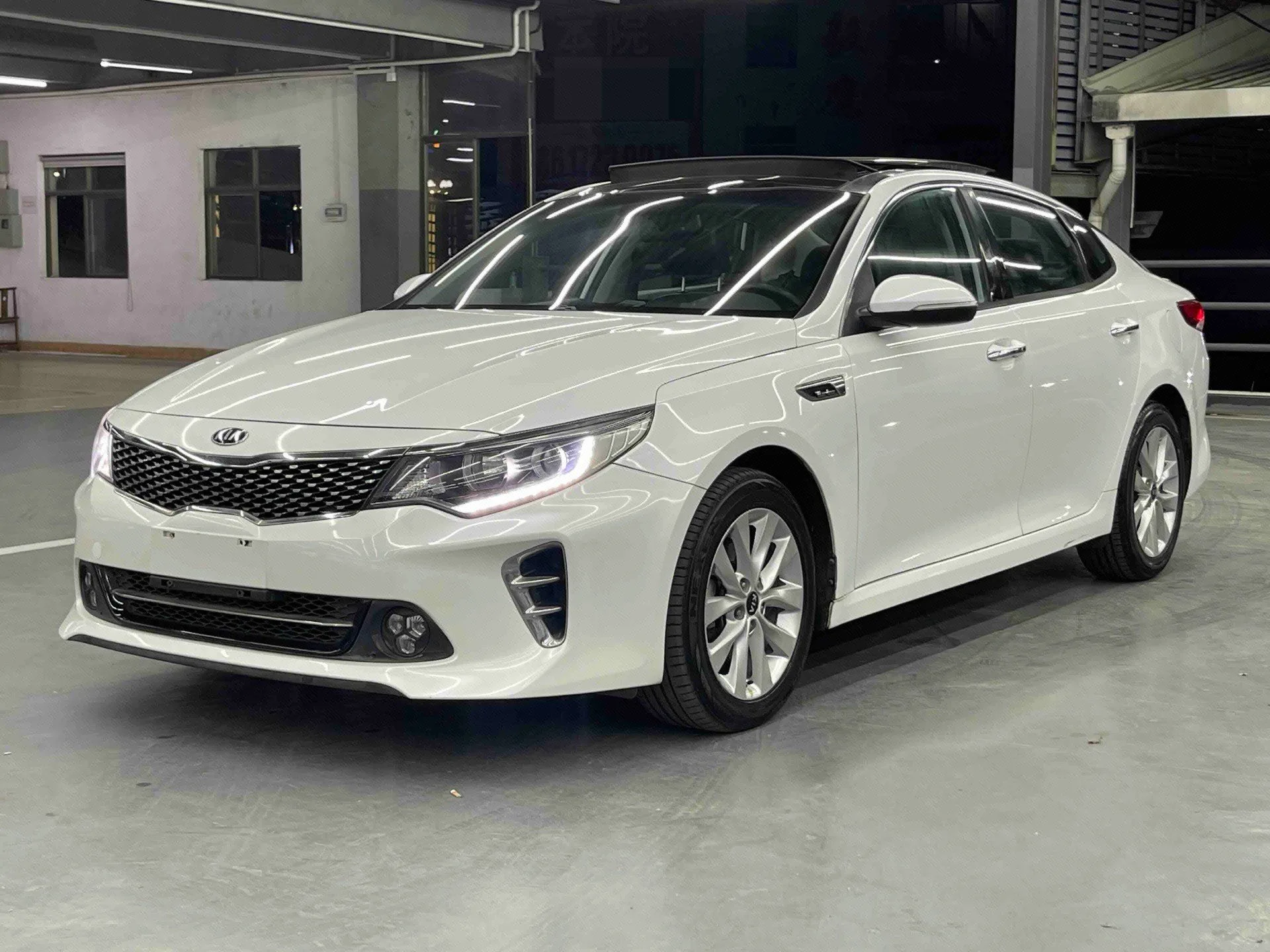 Kia K5 2016 1.6T Automatic LUX