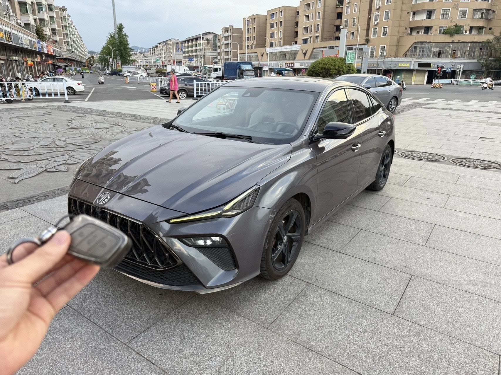 MG5 2021 Model Year Facelift 300TGI DCT "Luxury Edition"
