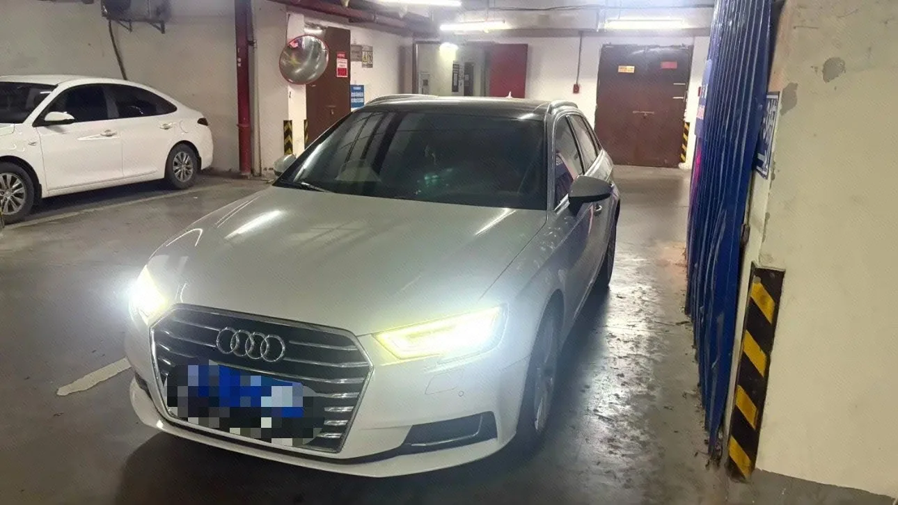 2019 Audi A3 Sportback 35 TFSI Style Edition, National V Emission Standard