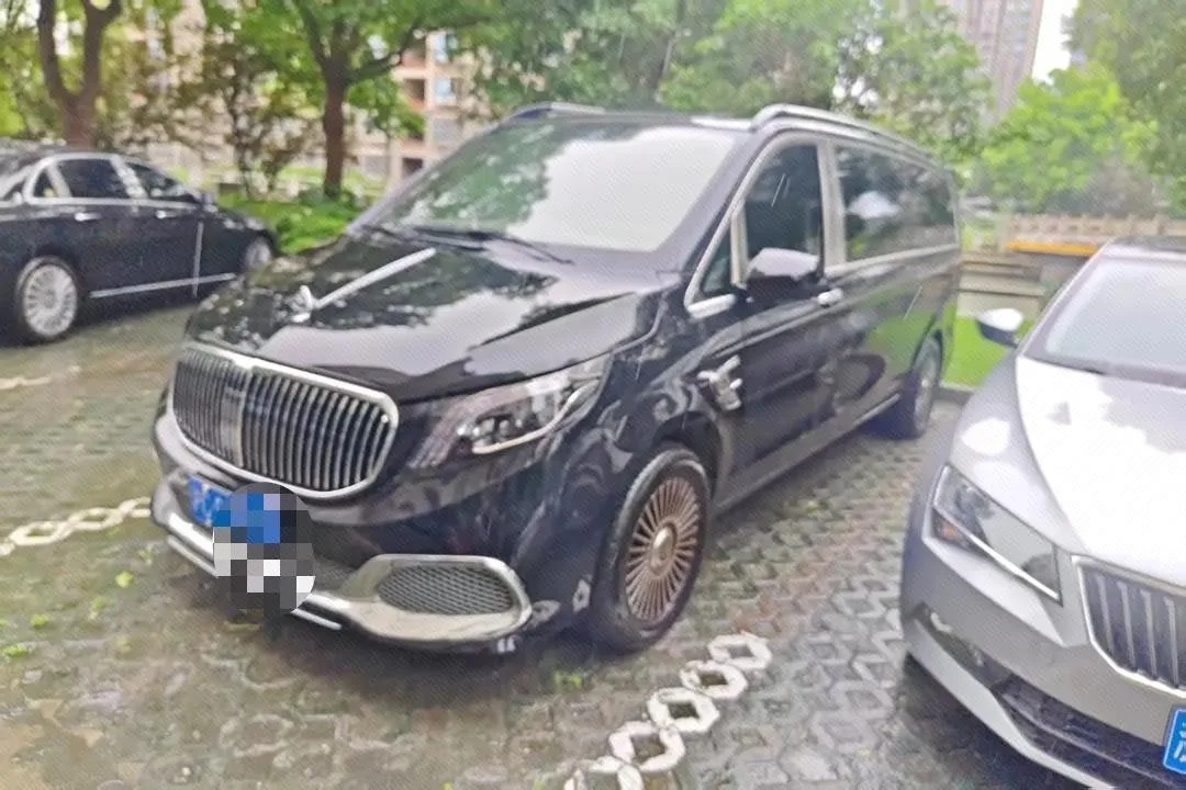 Mercedes-Benz 2024 Vito 2.0T Elite Edition 7-seater Automatic