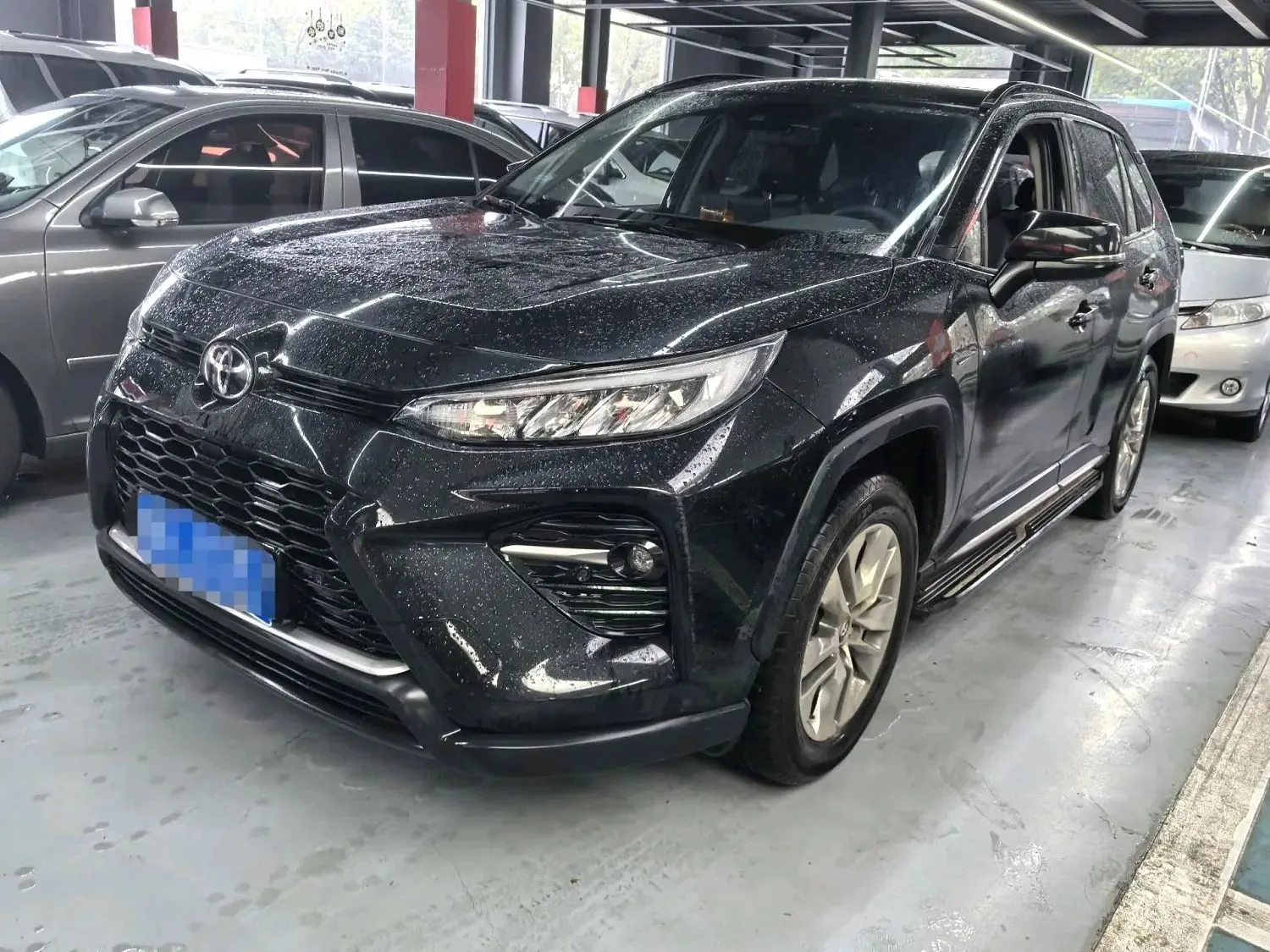 2021 Toyota RAV4 2.0L CVT 4WD Luxury Edition
