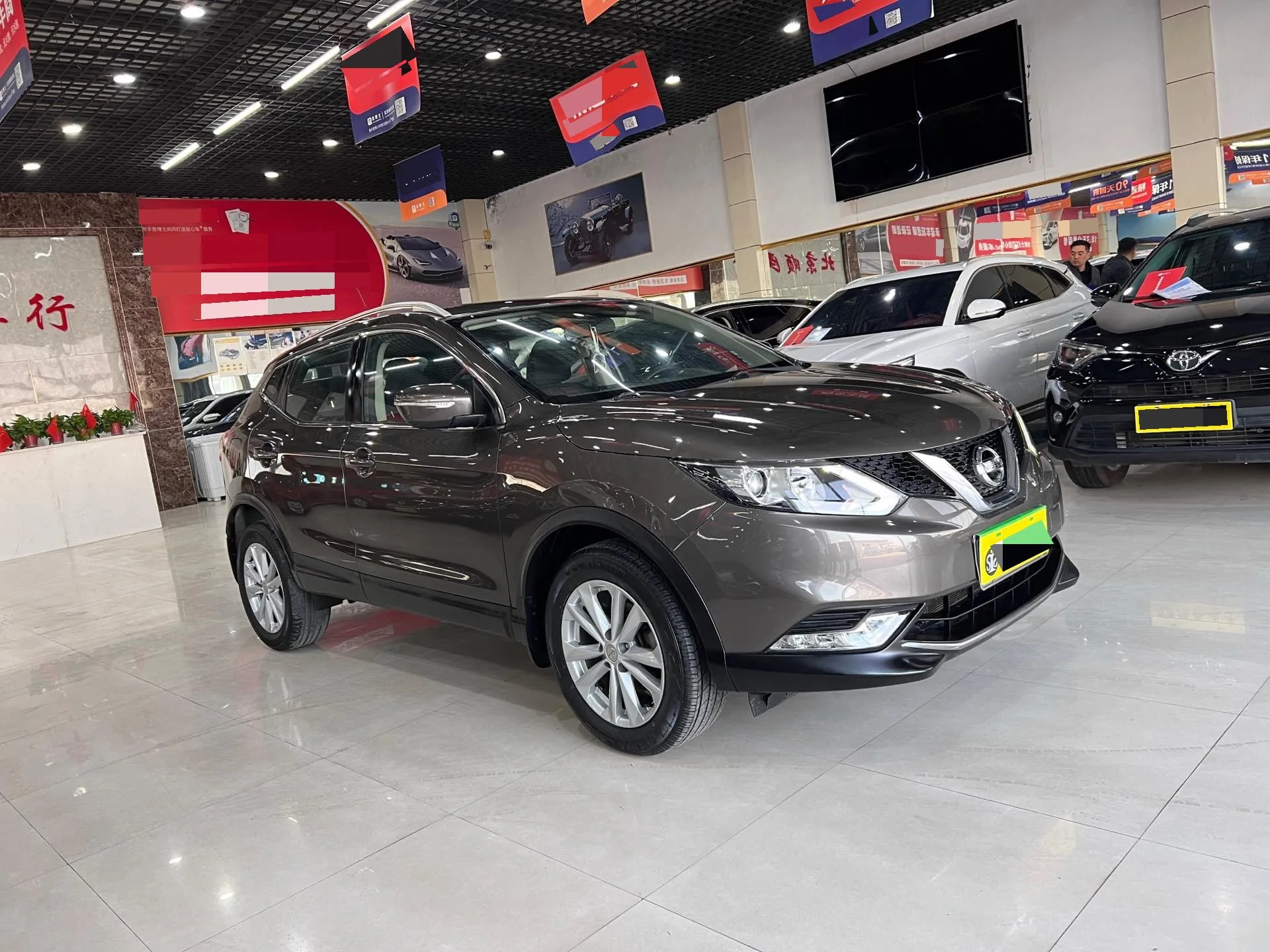 Nissan Qashqai 2017 2.0L CVT Elite Edition (National V Emission Standard)