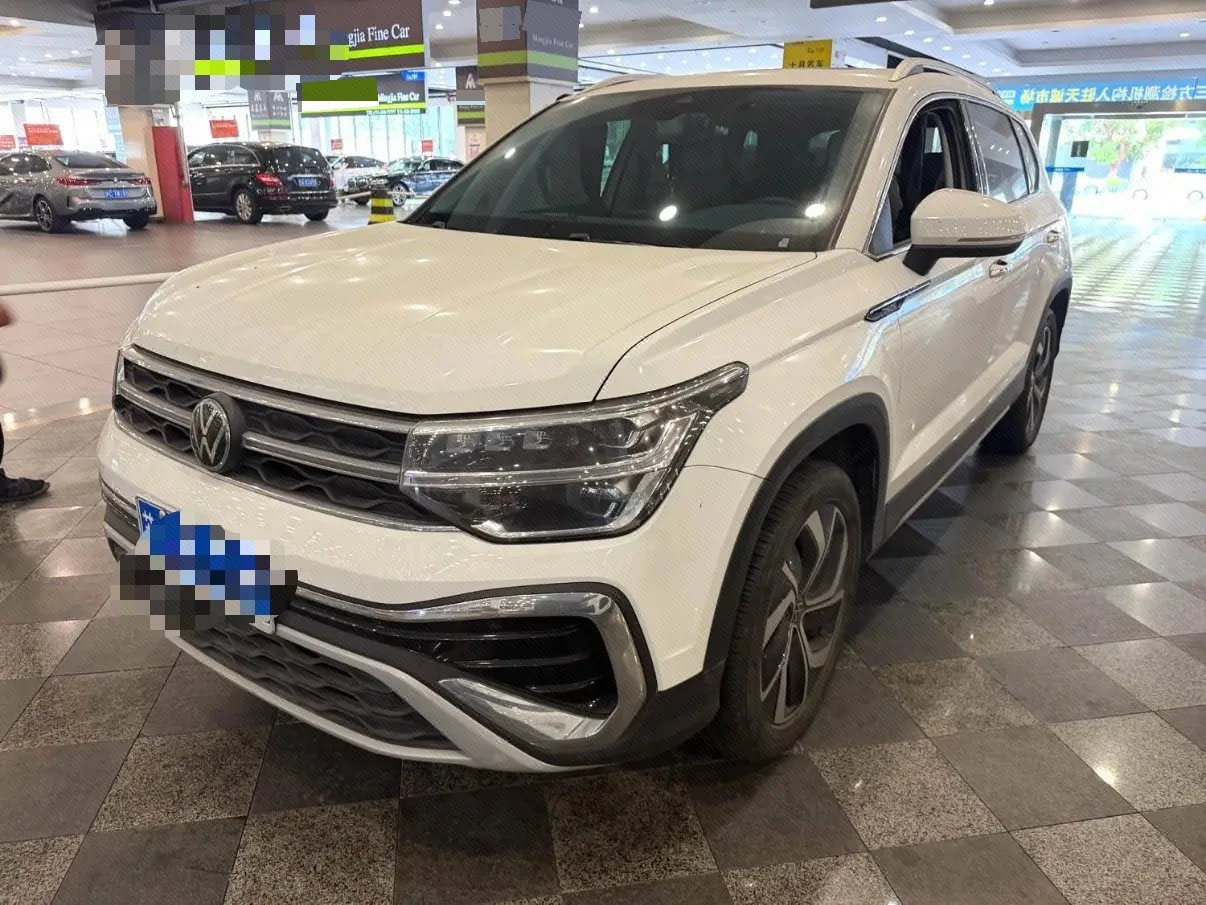 Volkswagen 2024 Tharu 1.5TSI 300TSI 2WD Full Moon Edition Automatic