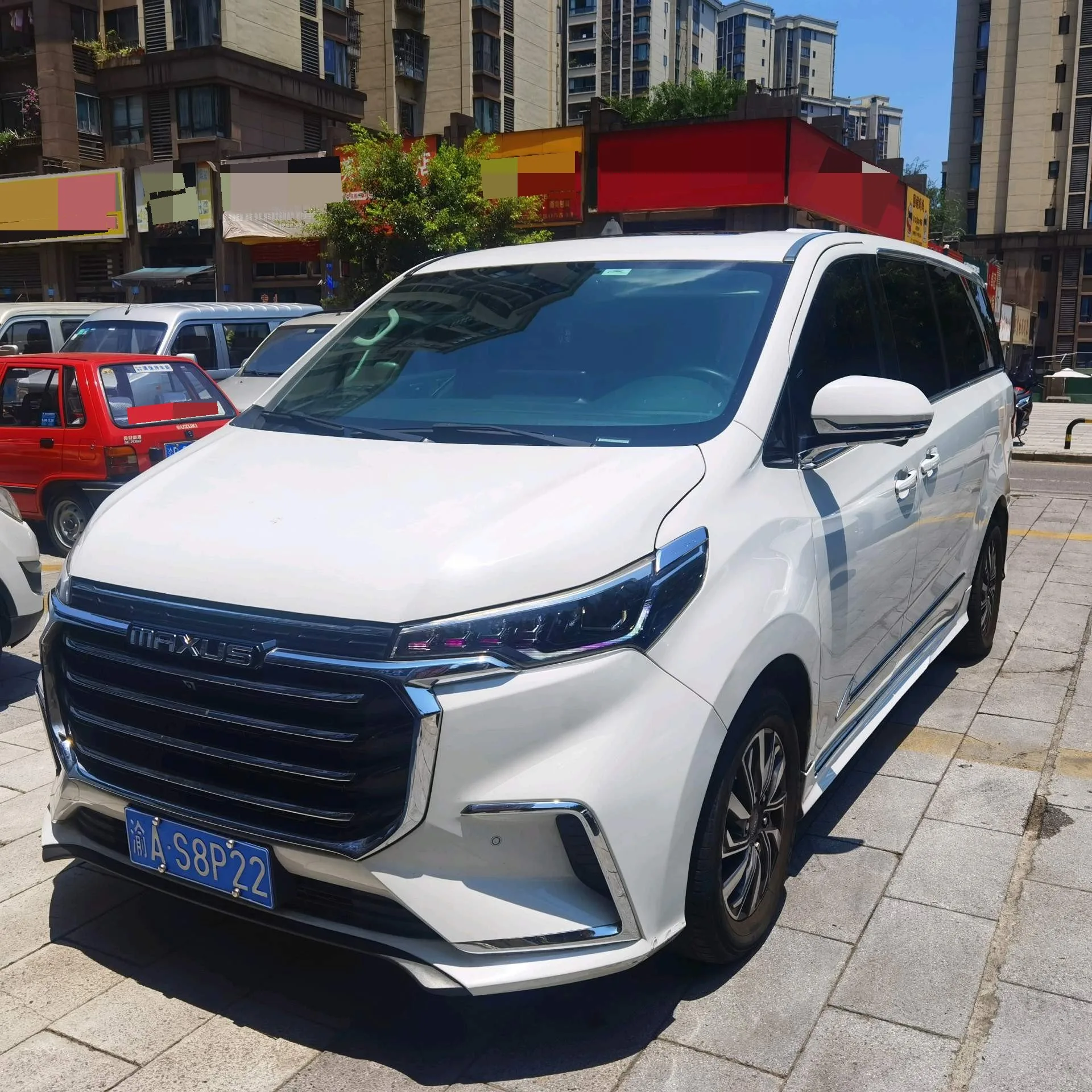 SAIC Maxus G20 2020 Model Year 2.0T Gasoline Automatic Luxury Edition