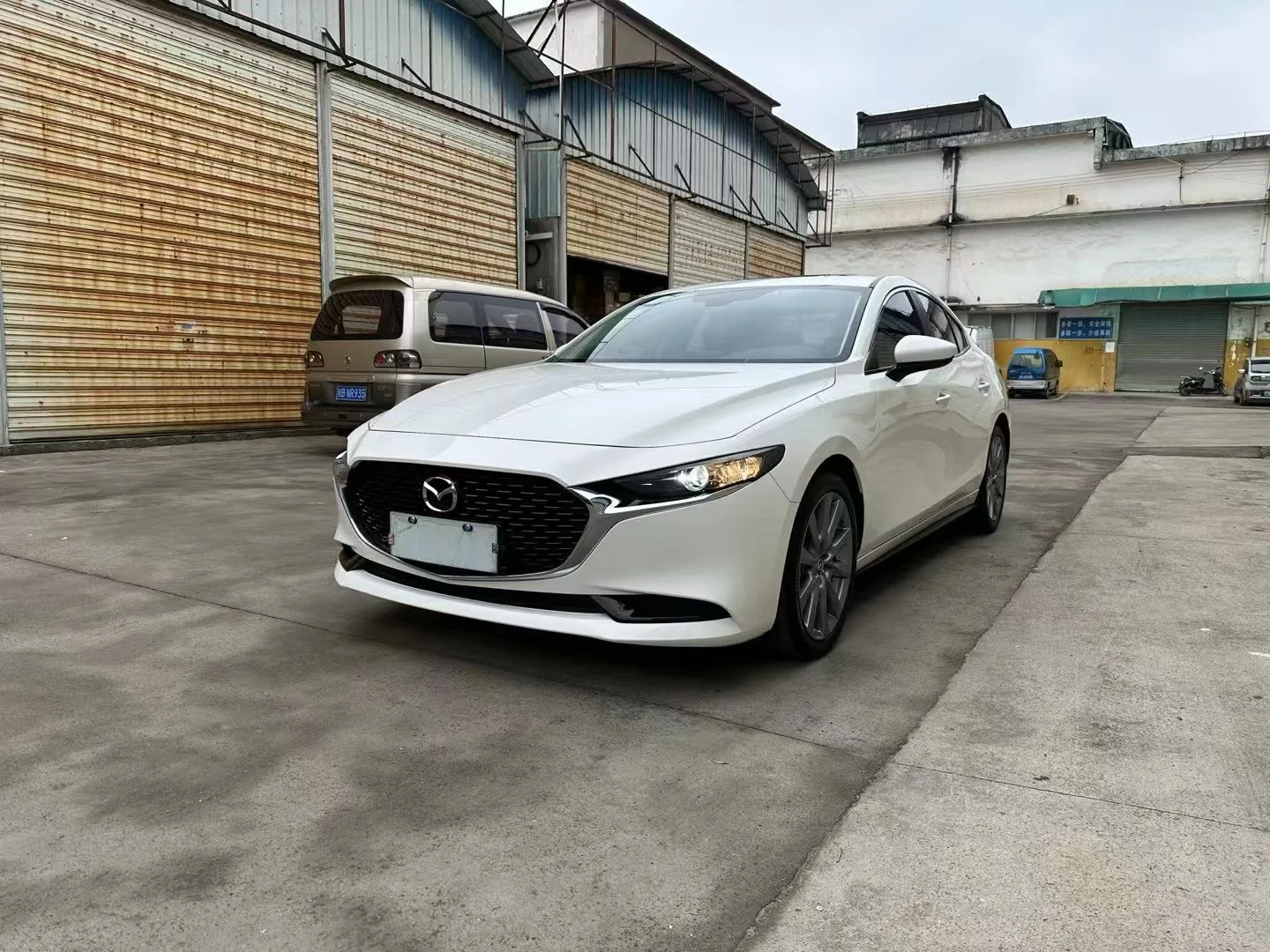 Mazda3 Axela 2022 2.0L Automatic Premium Edition