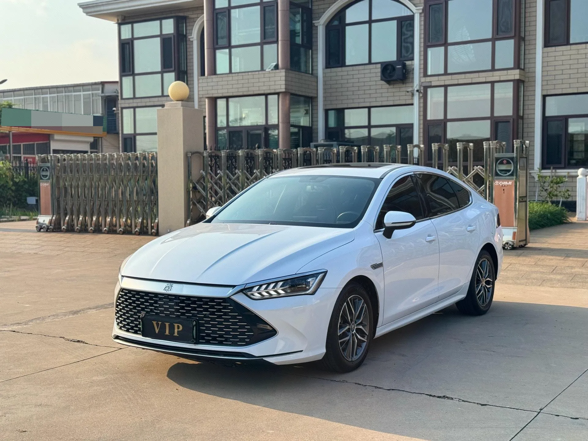 Qin PLUS 2021 DM-i 55KM Flagship Edition