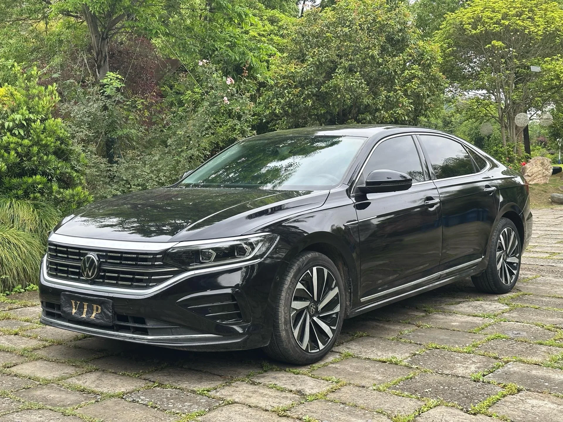 2022 Passat 330TSI Luxury Edition