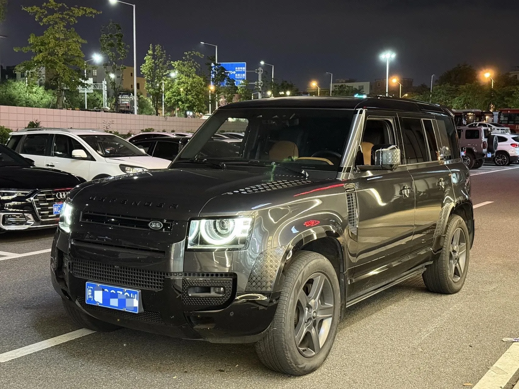 2024 Land Rover Defender 110 3.0T P400 X-DYNAMIC HSE