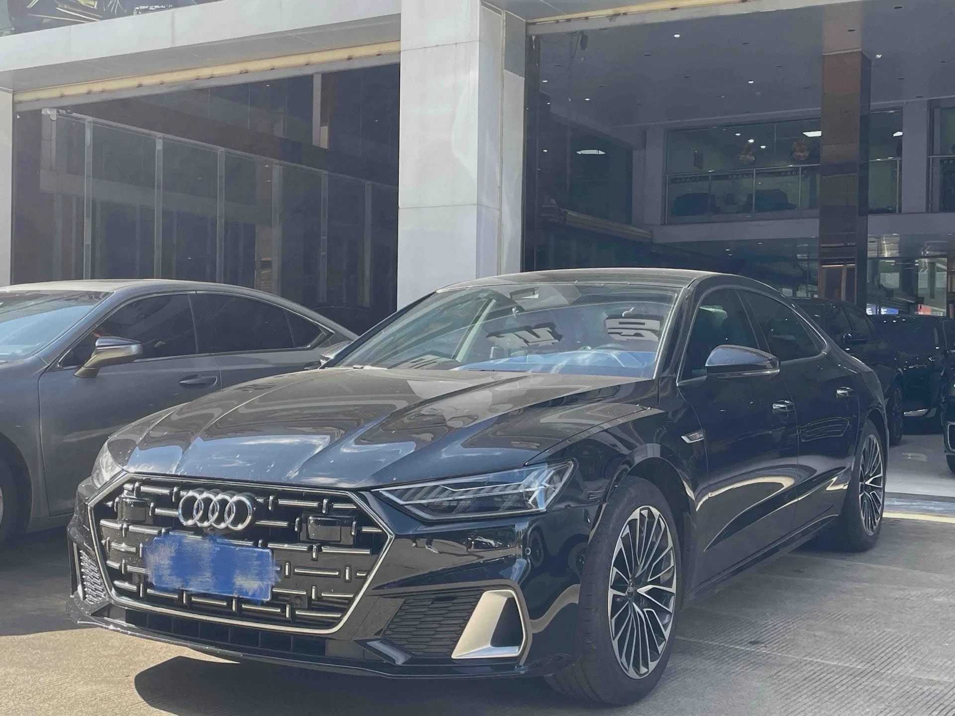 Audi 2024 A7L 2.0TFSI 45TFSI Luxury Automatic