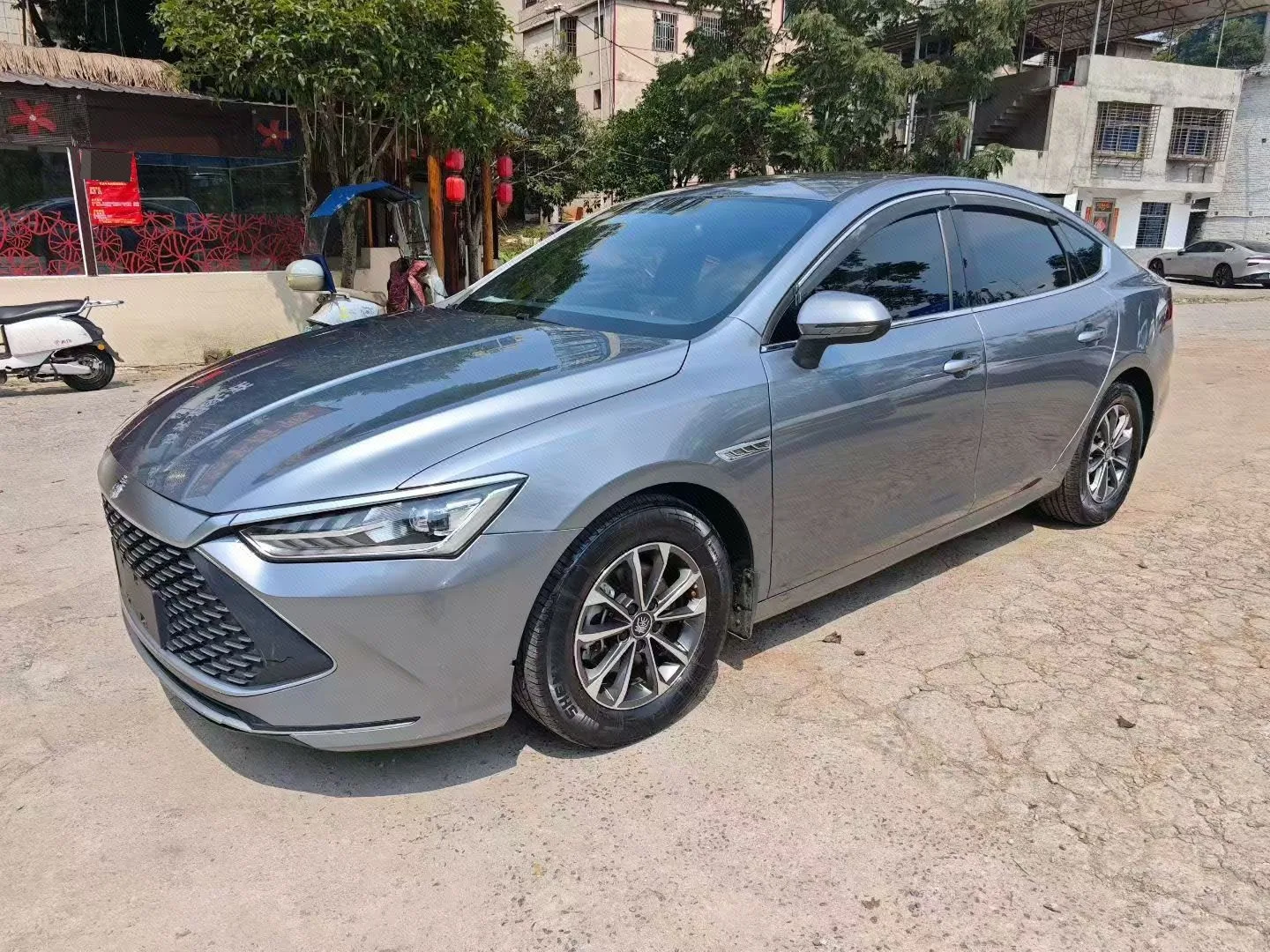 Qin PLUS 2021 DM-i 55KM Flagship Edition