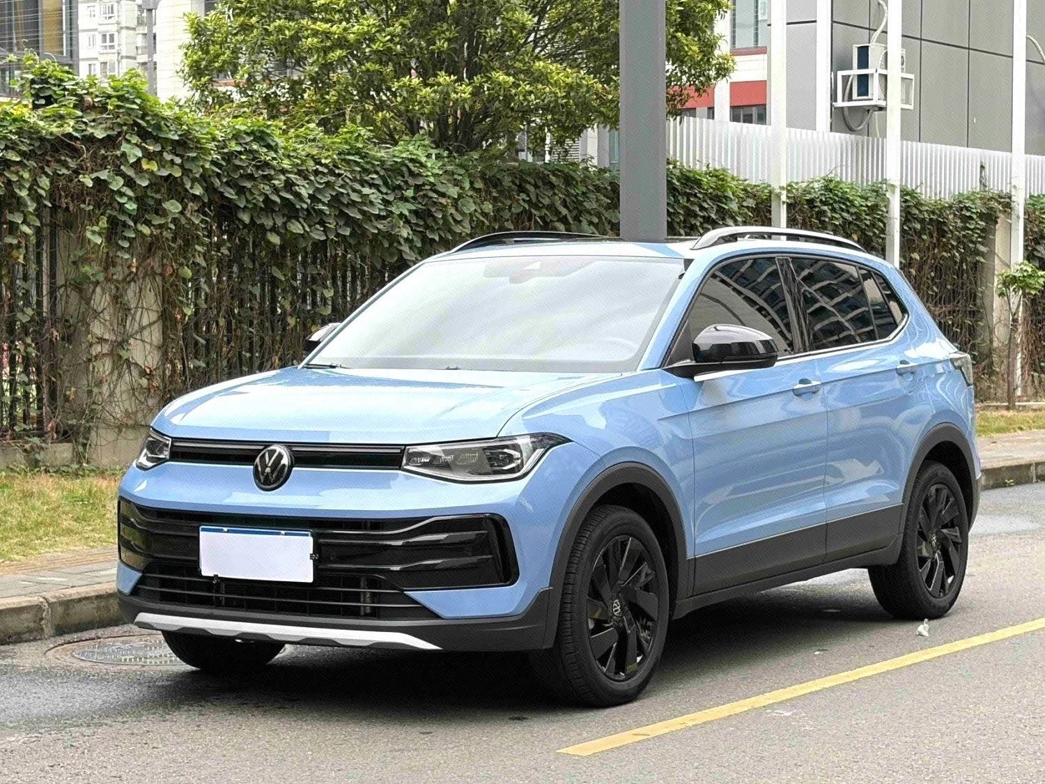 Volkswagen 2025 Tharu New Elite 1.5TSI 300TSI Sharp Edition Automatic Transmission