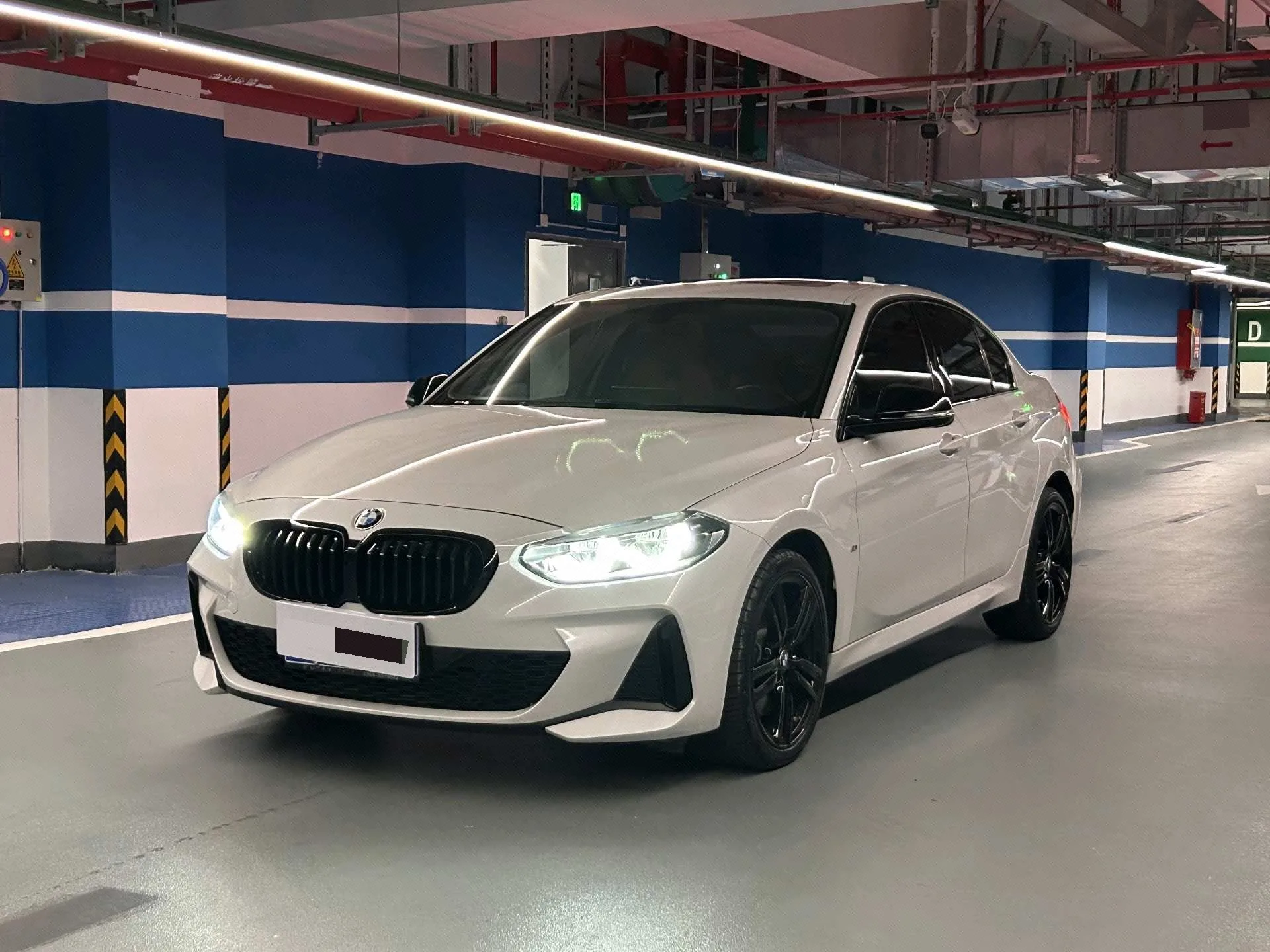 BMW 1 Series 2023 125i 2.0T M Sport Shadow Edition Automatic