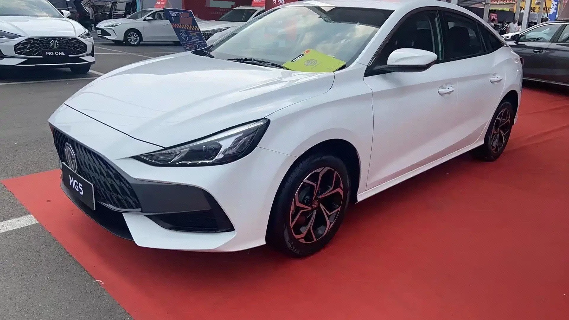2023 MG5 1.5 180DVVT Fashion Edition (Facelift) Manual Transmission