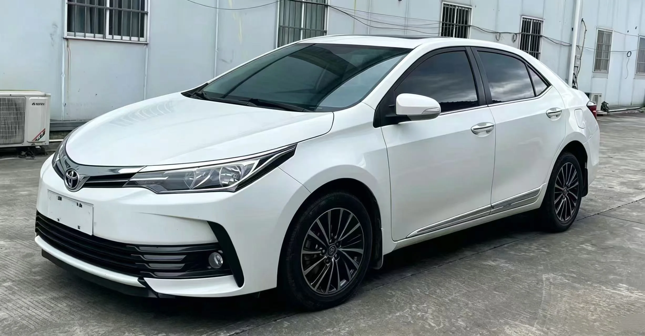 2017 Corolla Facelift 1.2T S-CVT GL-i Leather Edition