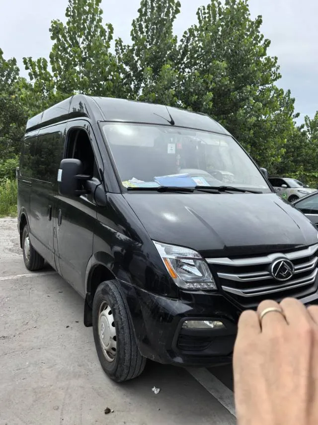Changjiang 2021 V80 PLUS 2.0T Business Edition (Short Wheelbase, Mid-Roof, 9-Seater, Manual Transmission)