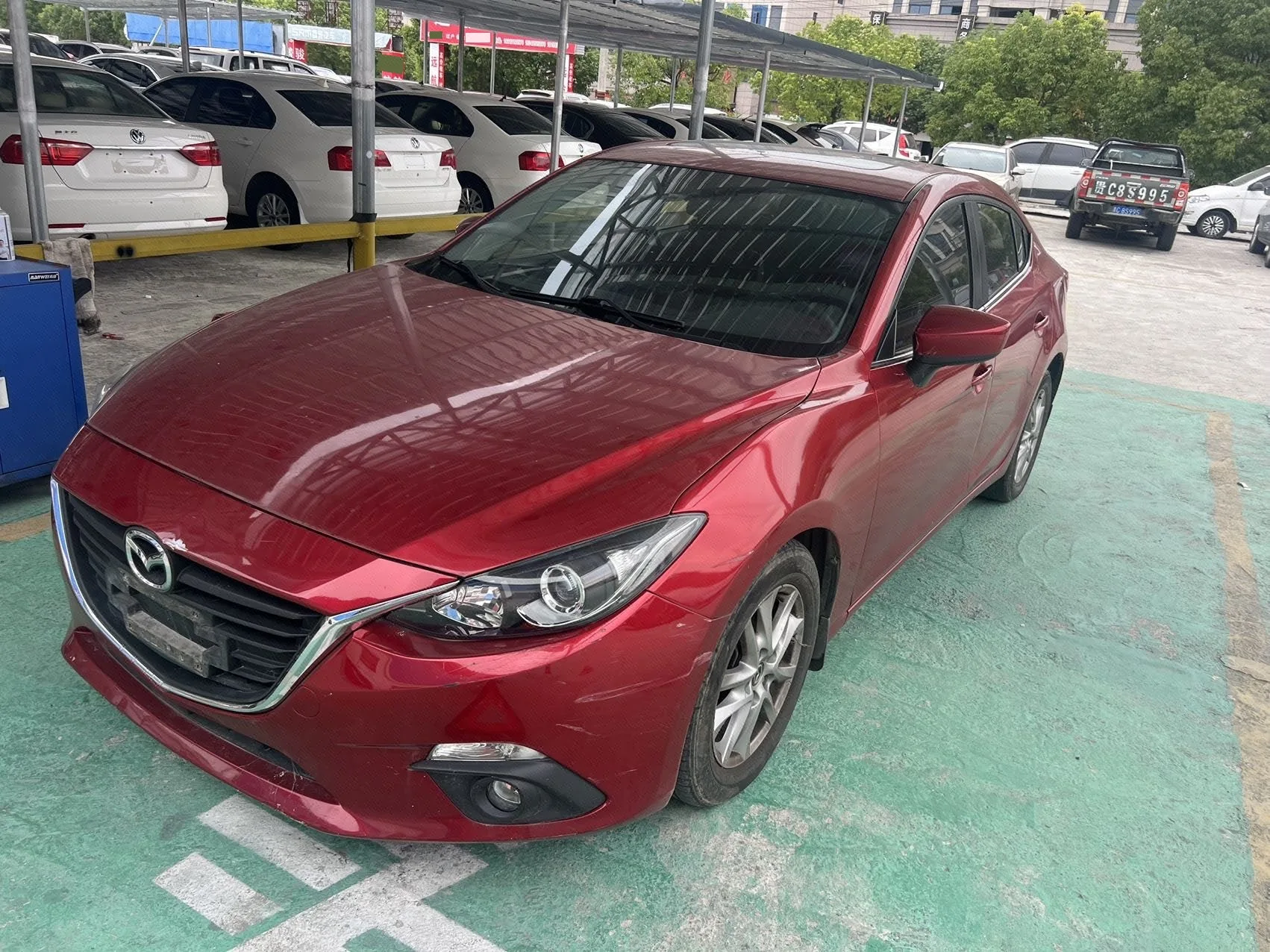 Mazda3 Axela 2016 Sedan 1.5L Automatic Luxury
