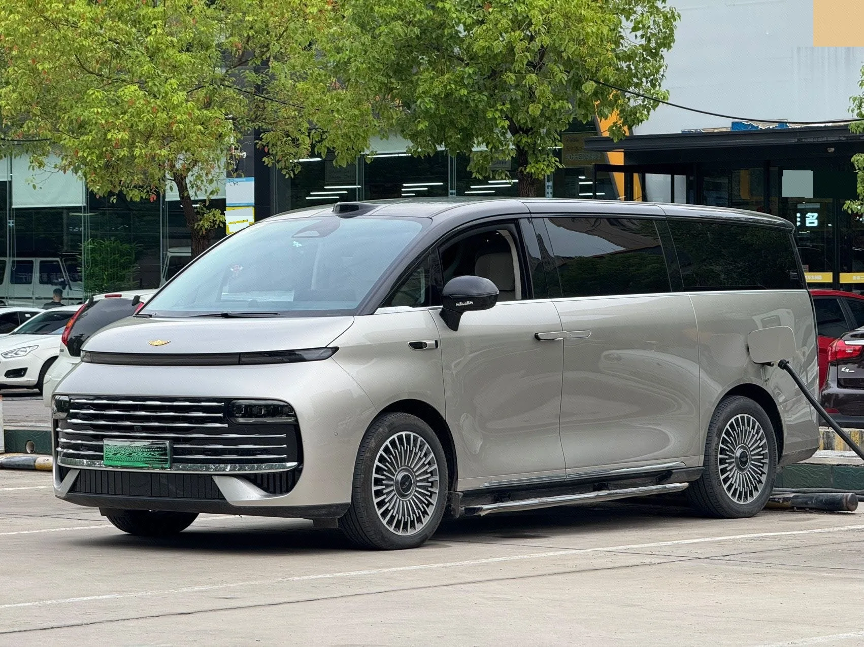 Geely Galaxy 2026 V900 Jinhui Collector's Edition, Automatic Transmission