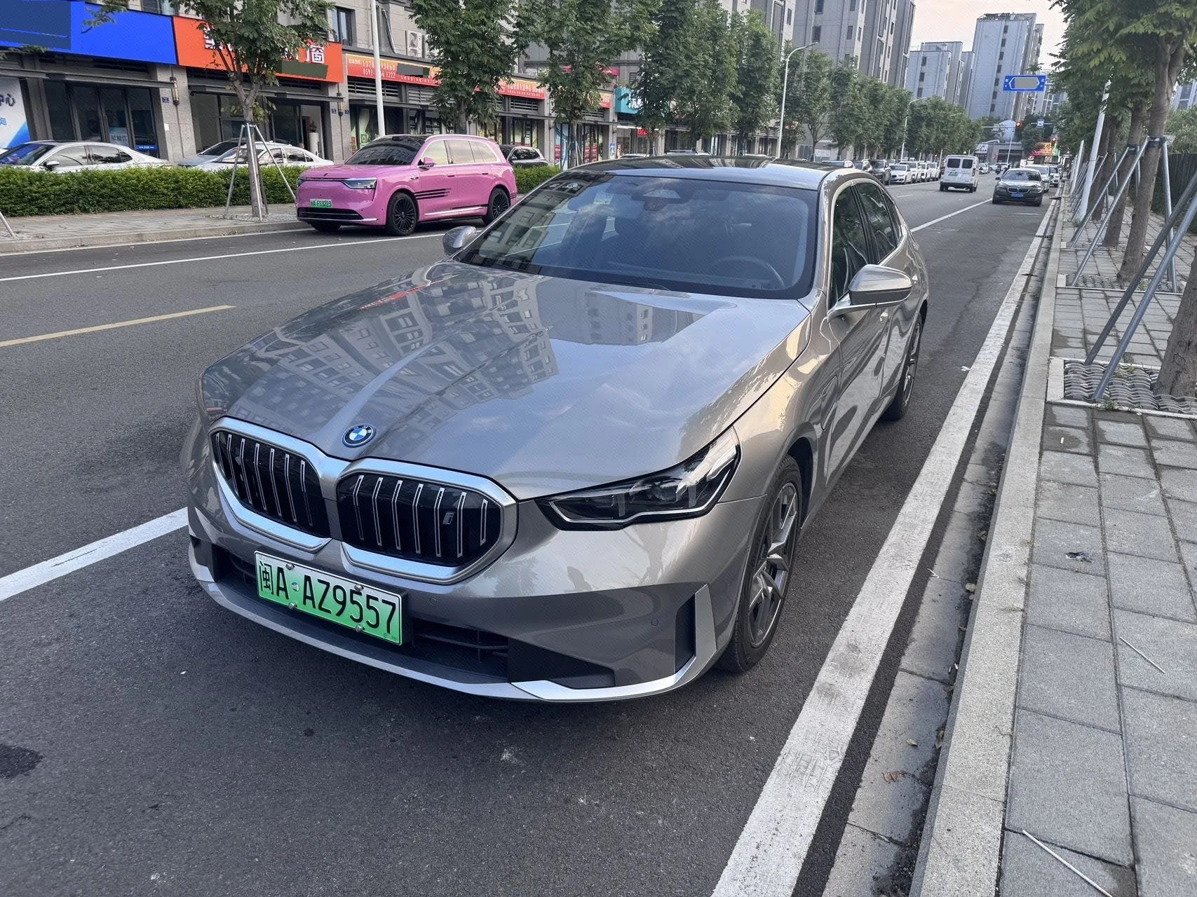 BMW i5 2024 eDrive 35L Premium M Sport Package