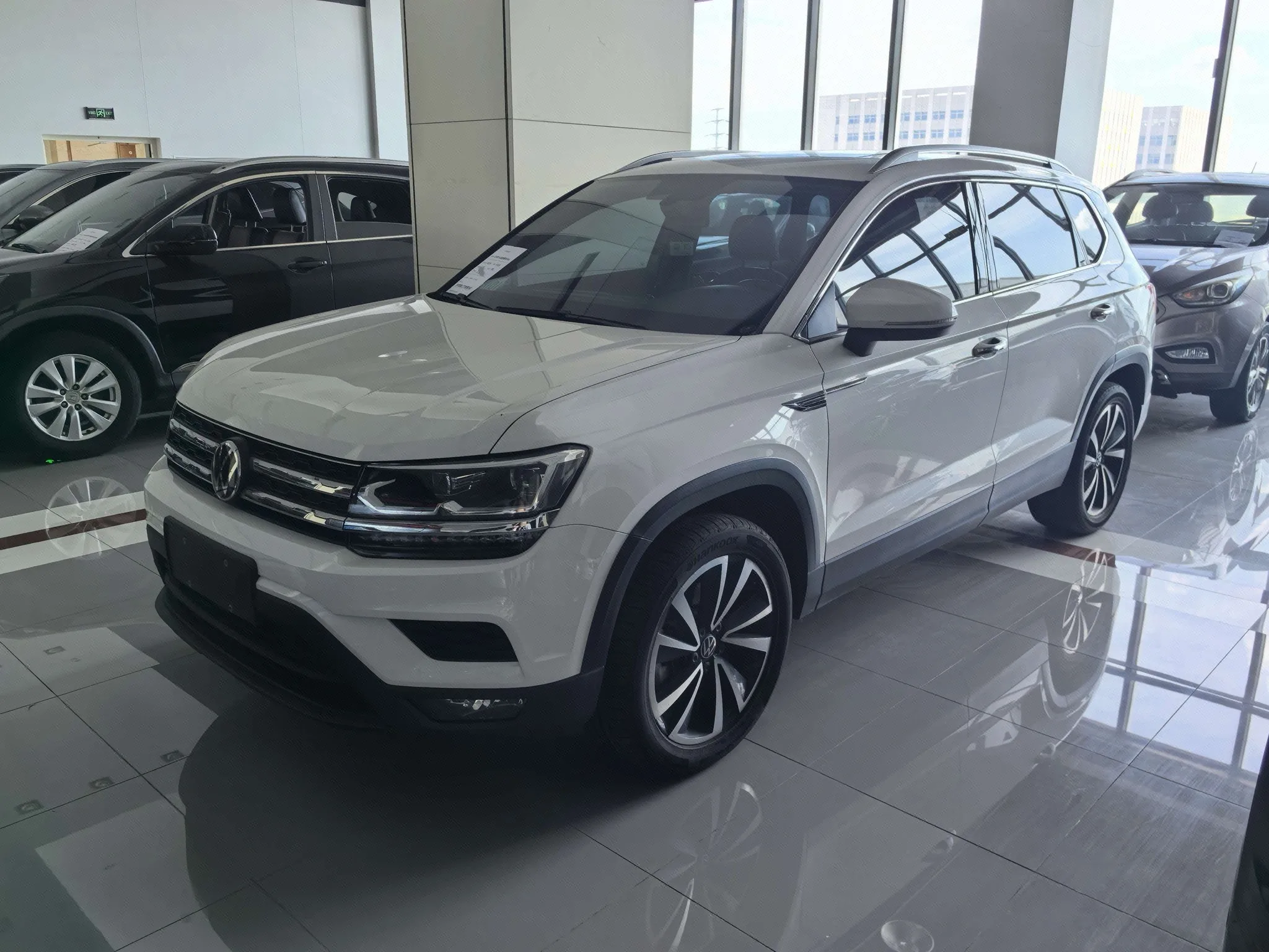 Tharu 2022 280TSI 2WD Luxury Edition