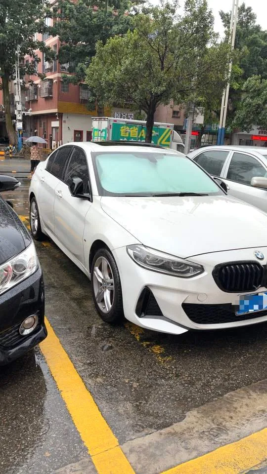 2022 BMW 1 Series 120i M Sport Shadow Edition