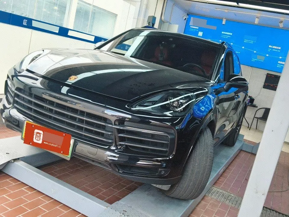 2022 Cayenne E-Hybrid 2.0T Platinum Edition
