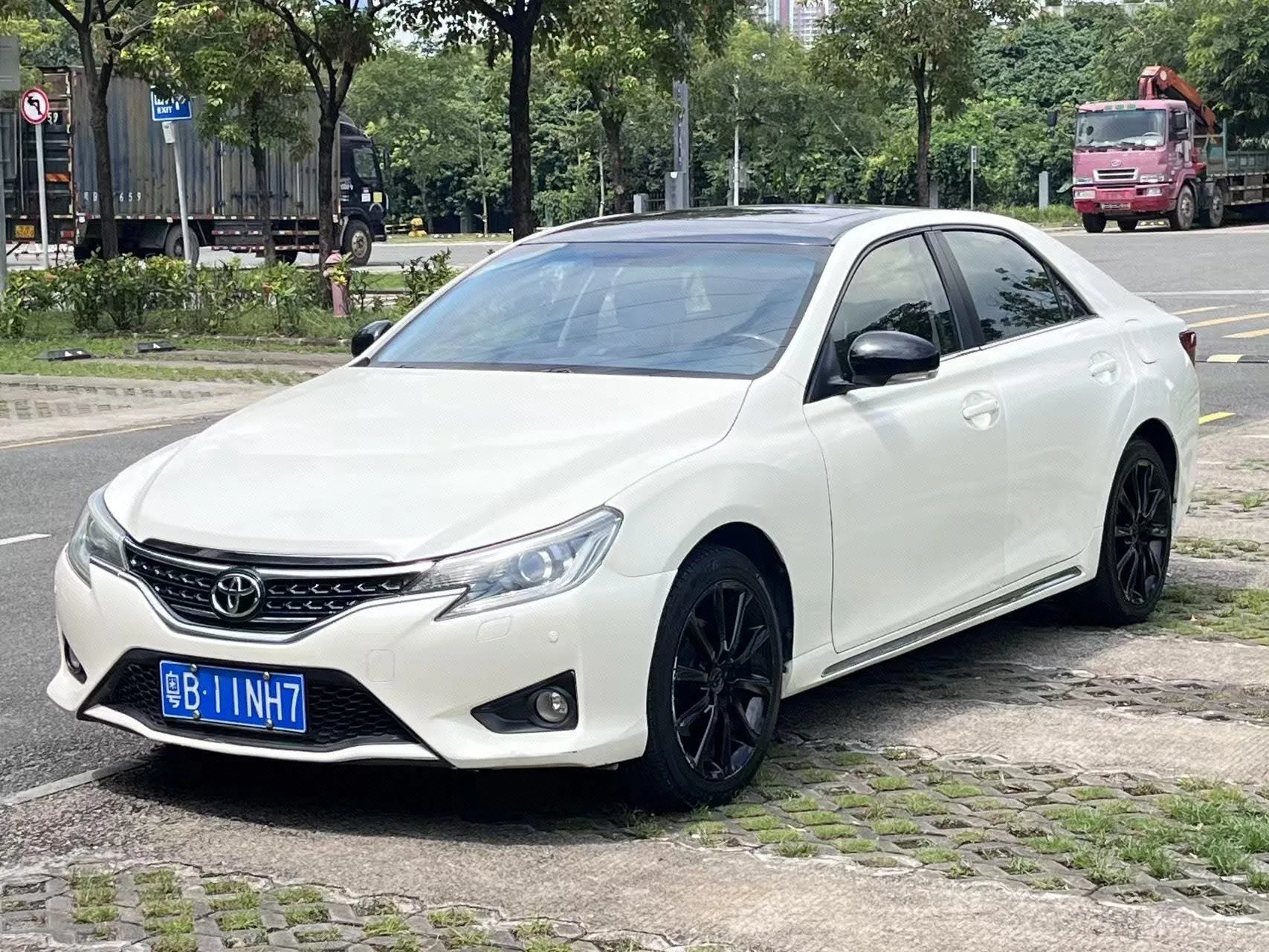 Reiz 2013 2.5V Shangrui Edition