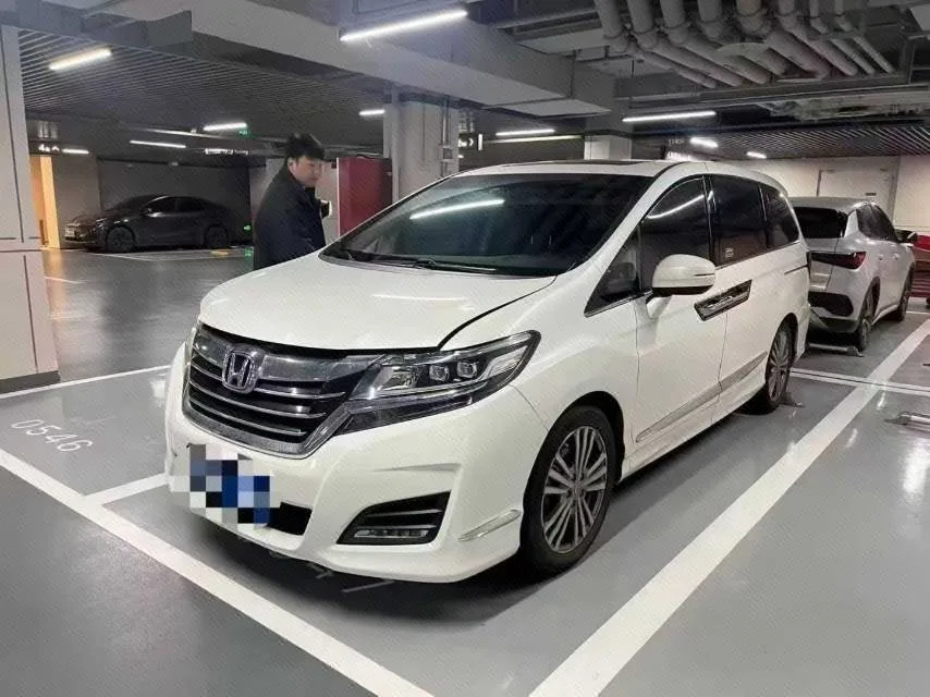 Elysion 2016 Model Year 2.4L Style Edition