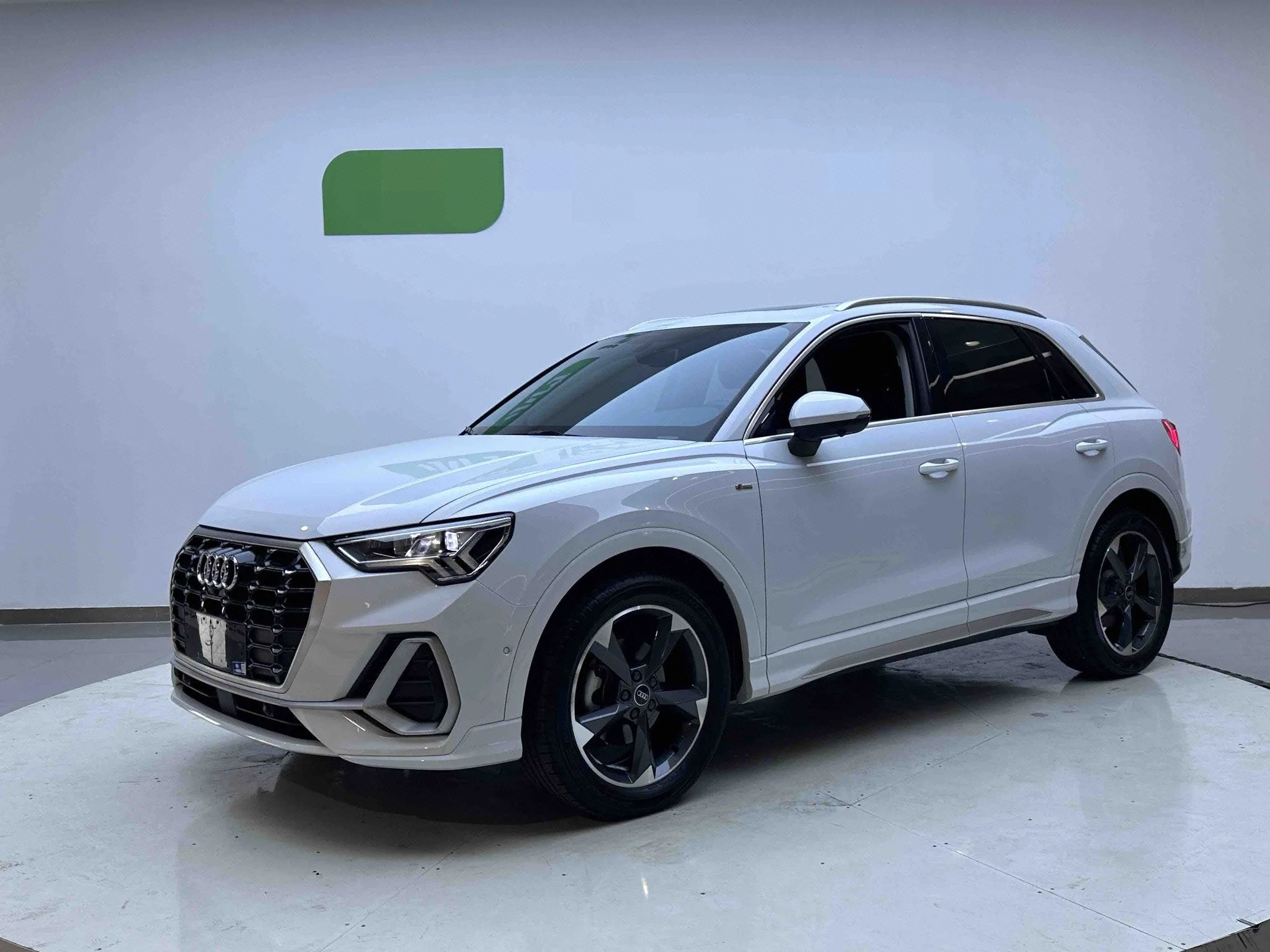 Audi Q3 2022 35 TFSI Fashion Dynamic Edition