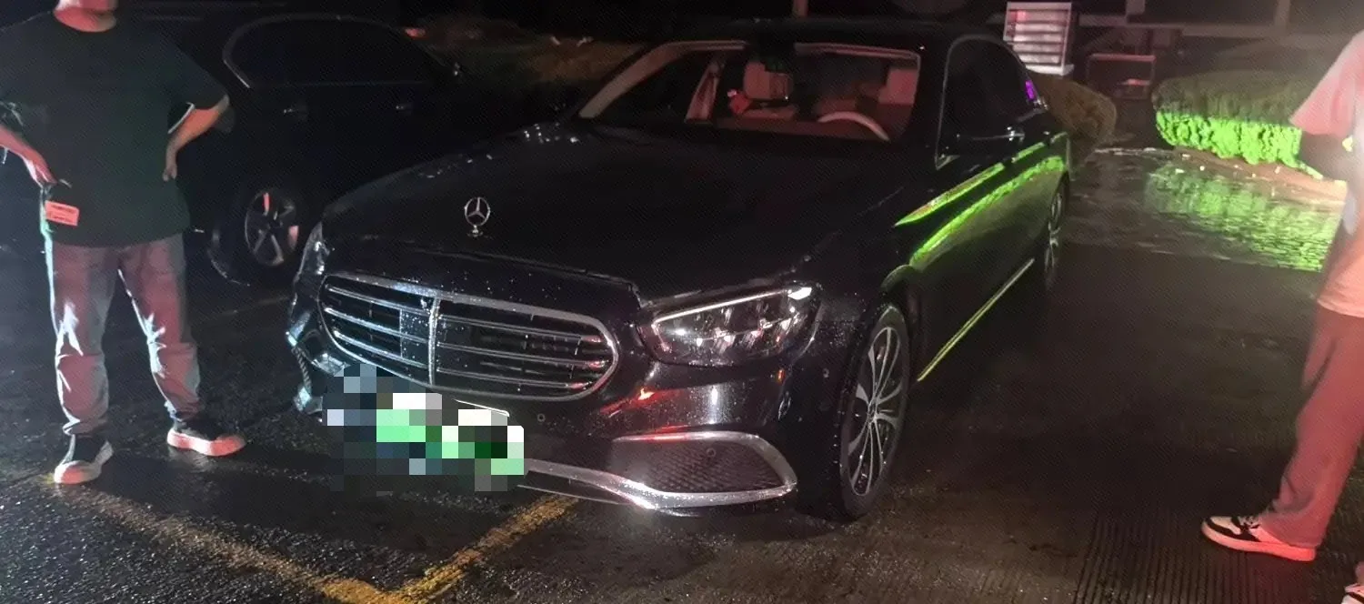 Mercedes-Benz E-Class PHEV 2022 Facelift E 350 e L Plug-in Hybrid Sedan