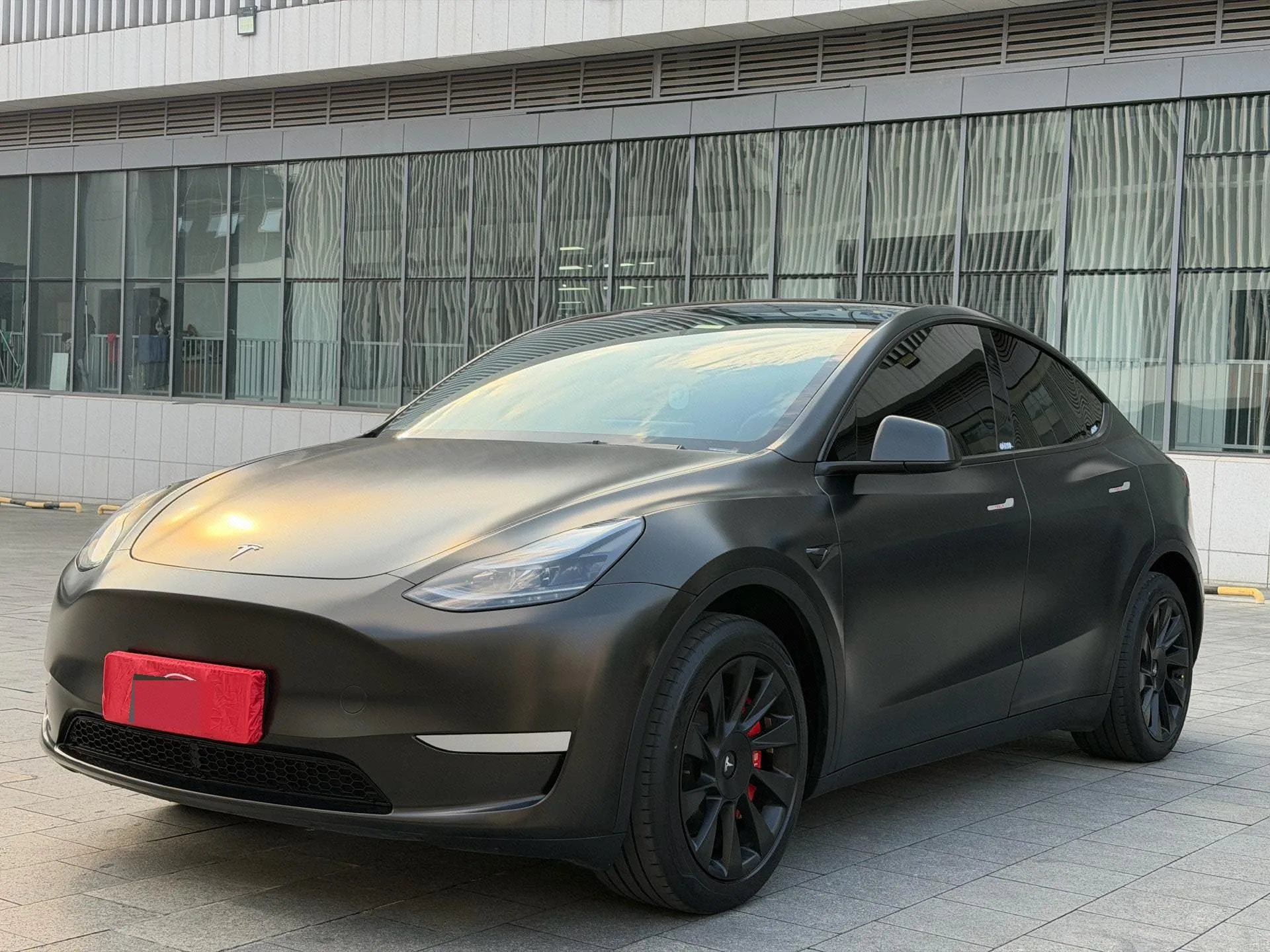 Model Y 2024 Rear-Wheel Drive
