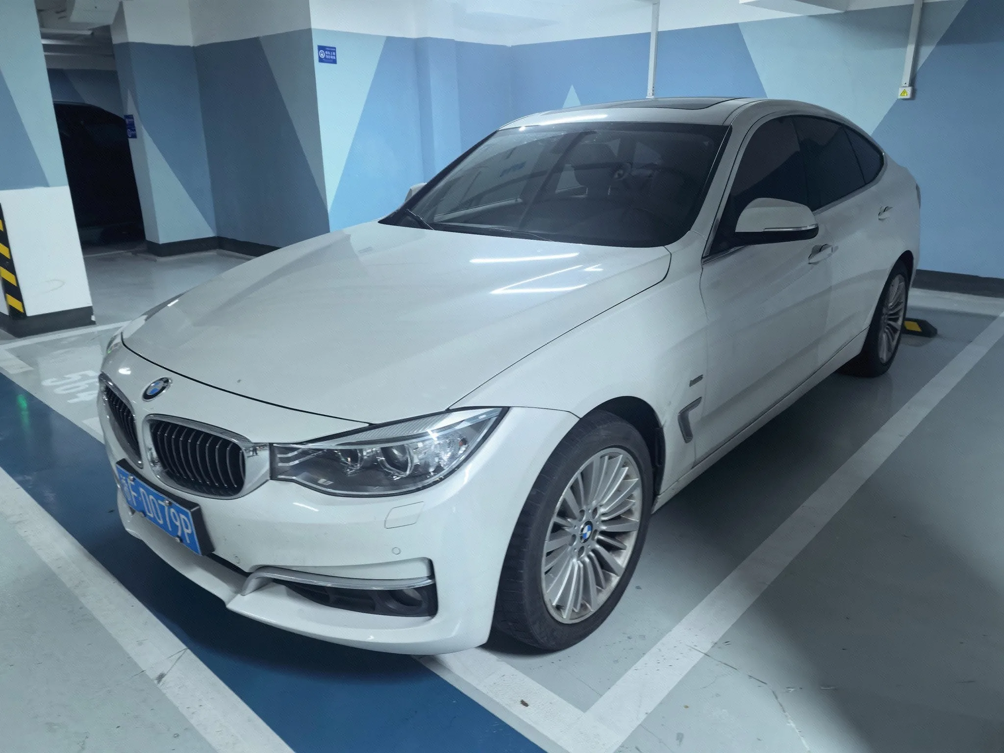 2016 BMW 3 Series GT 328i Design Package