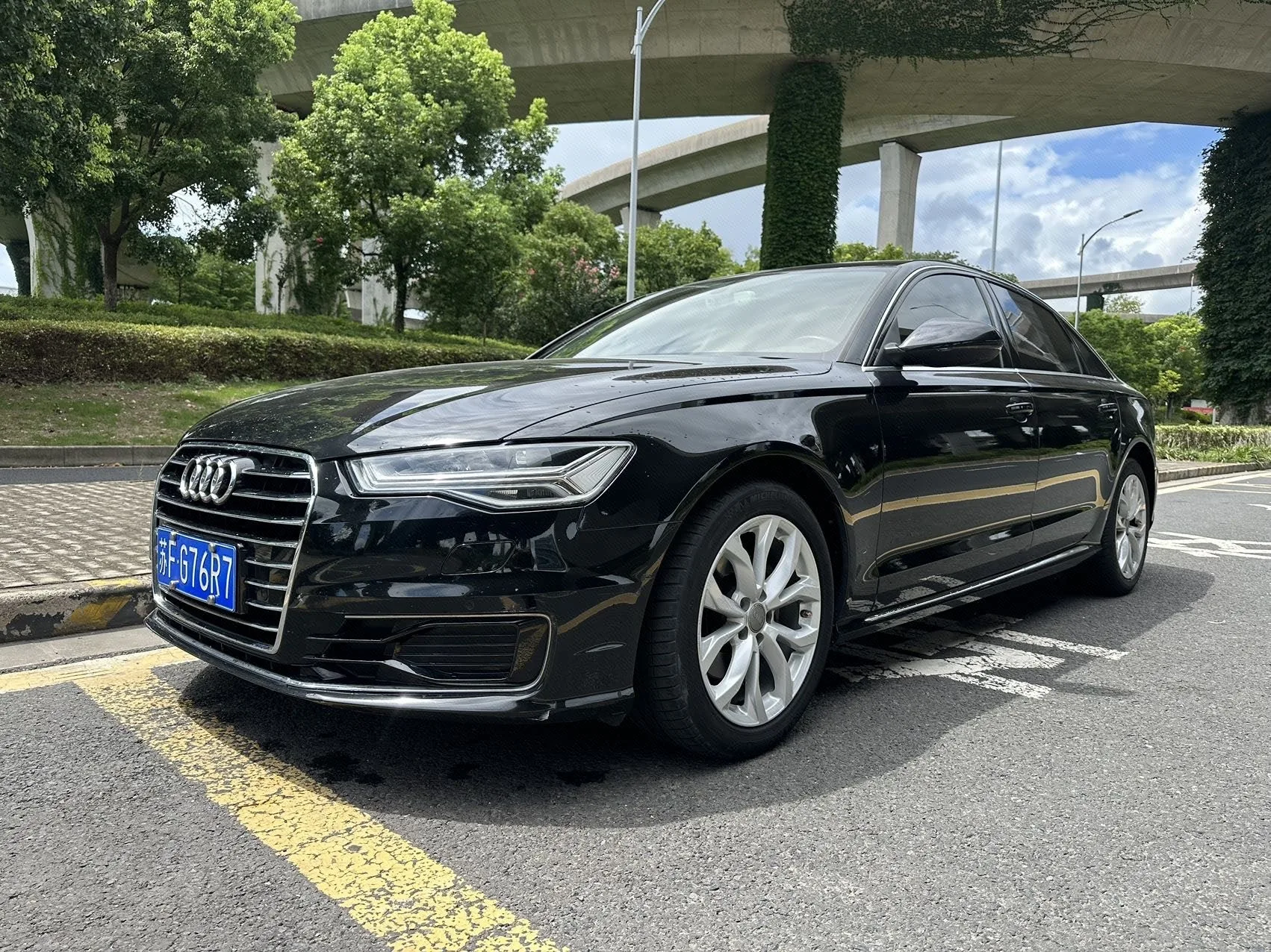 Audi A6L 2018 30th Anniversary Edition 35 TFSI Fashion Model