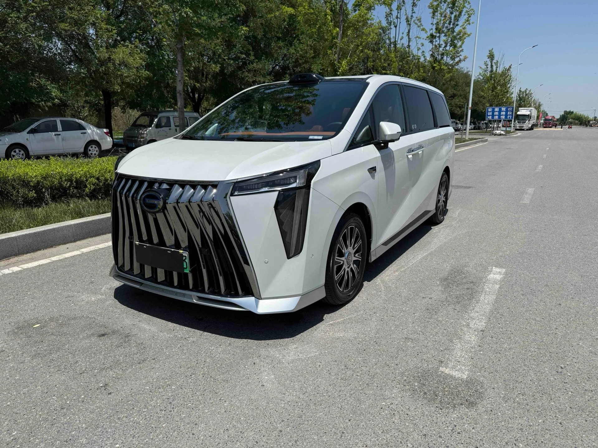 Trumpchi 2026 M8 Aspiration 2.0T Master Series LiDAR Edition Automatic Transmission