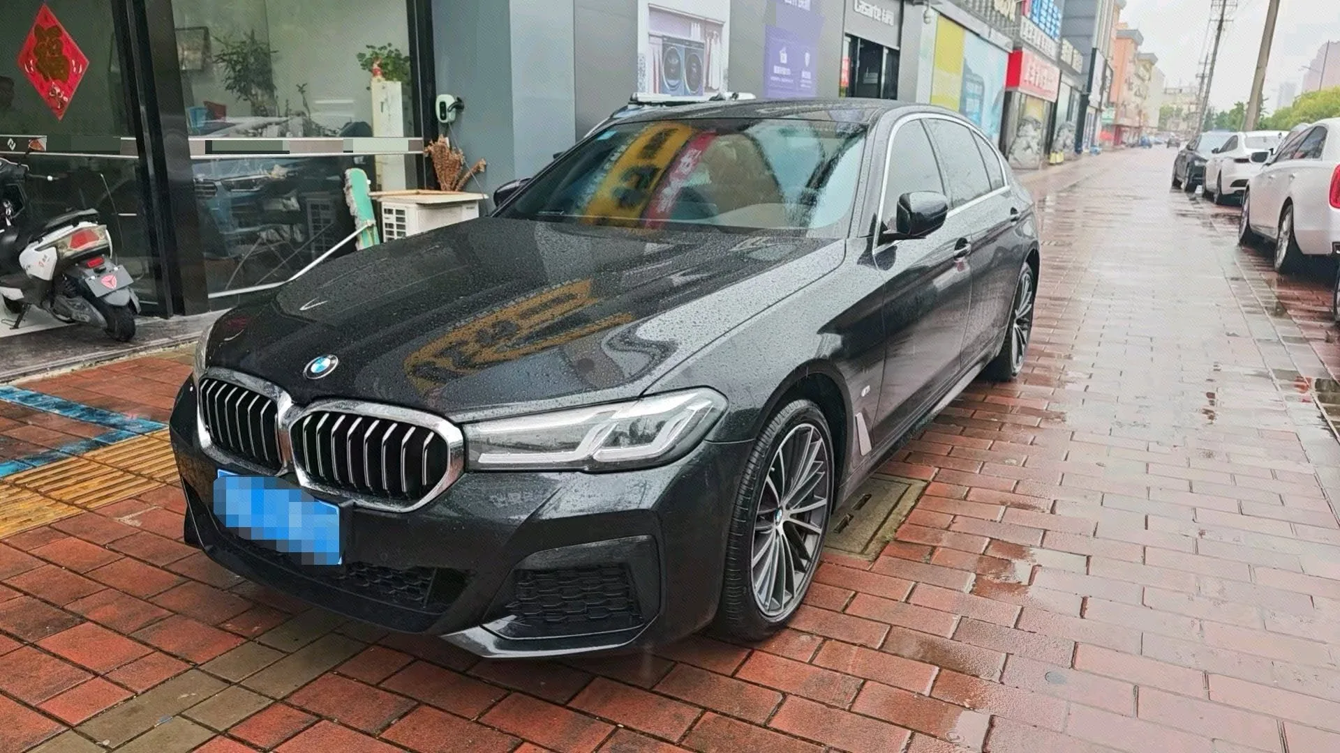 BMW 5 Series 2023 530Li 2.0T Leading M Sport Package Automatic