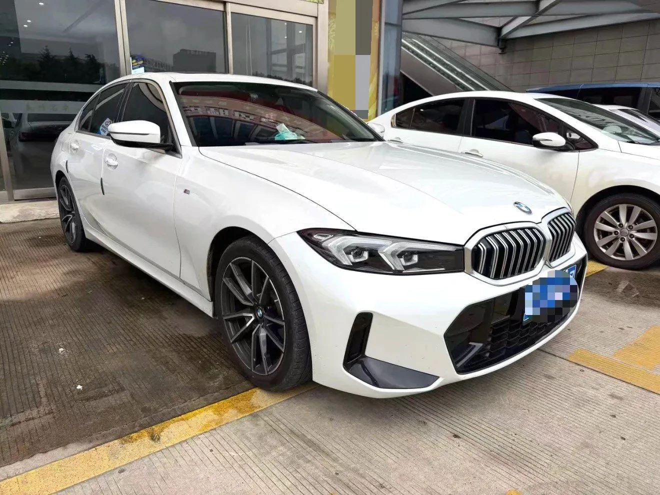 2023 BMW 3 Series 320i M Sport Package