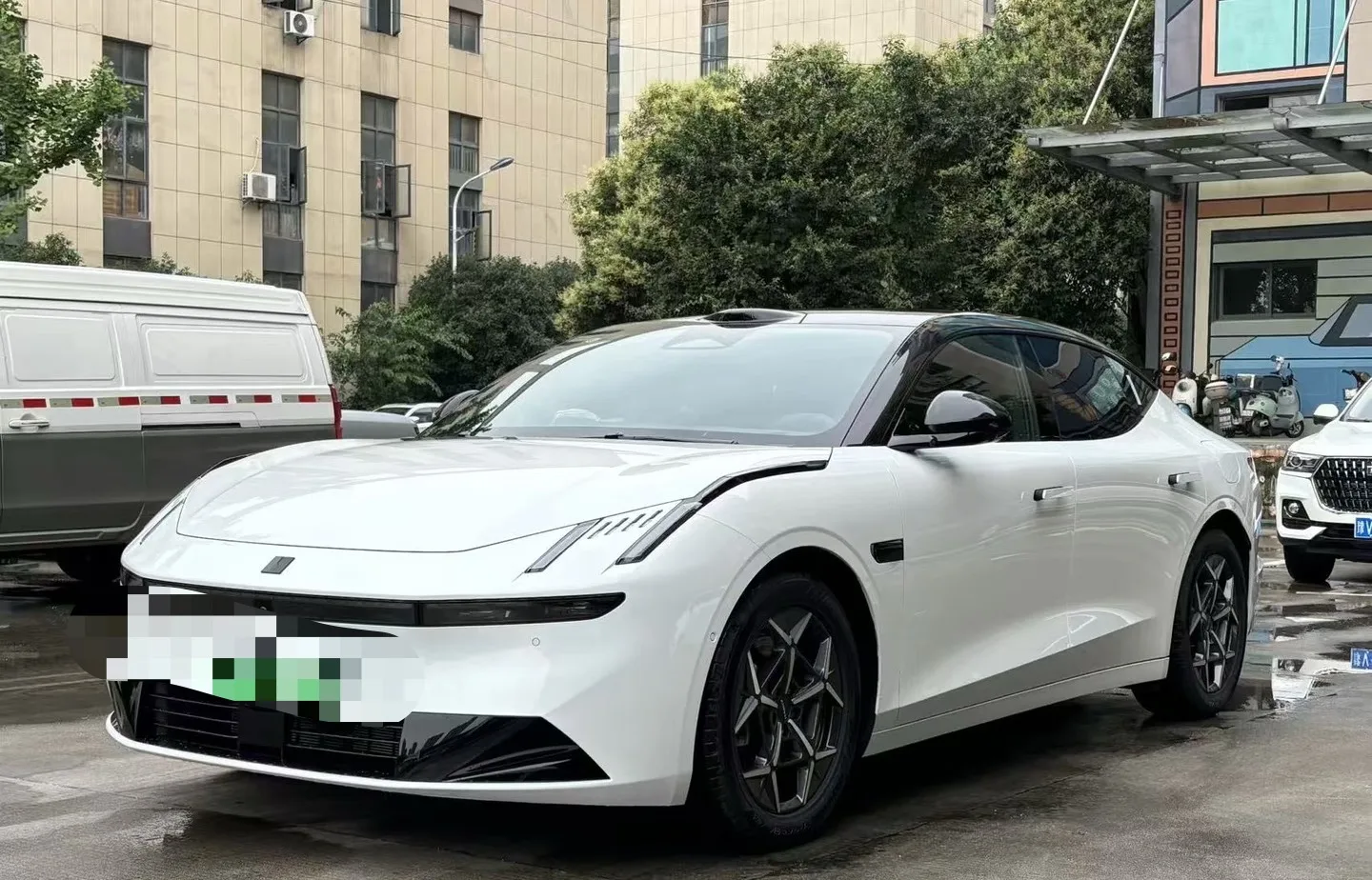 Lynk & Co 10 EM-P 2025 Model Year 120 AWD Ultra H5