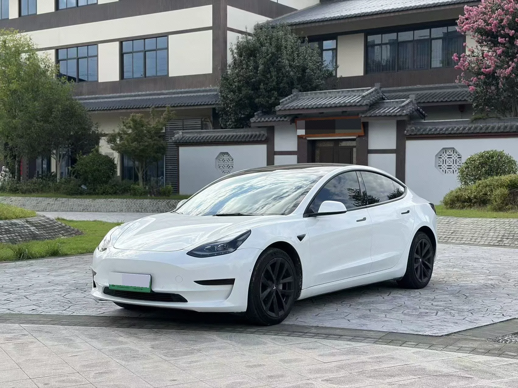 Model 3 2022 Rear-Wheel Drive