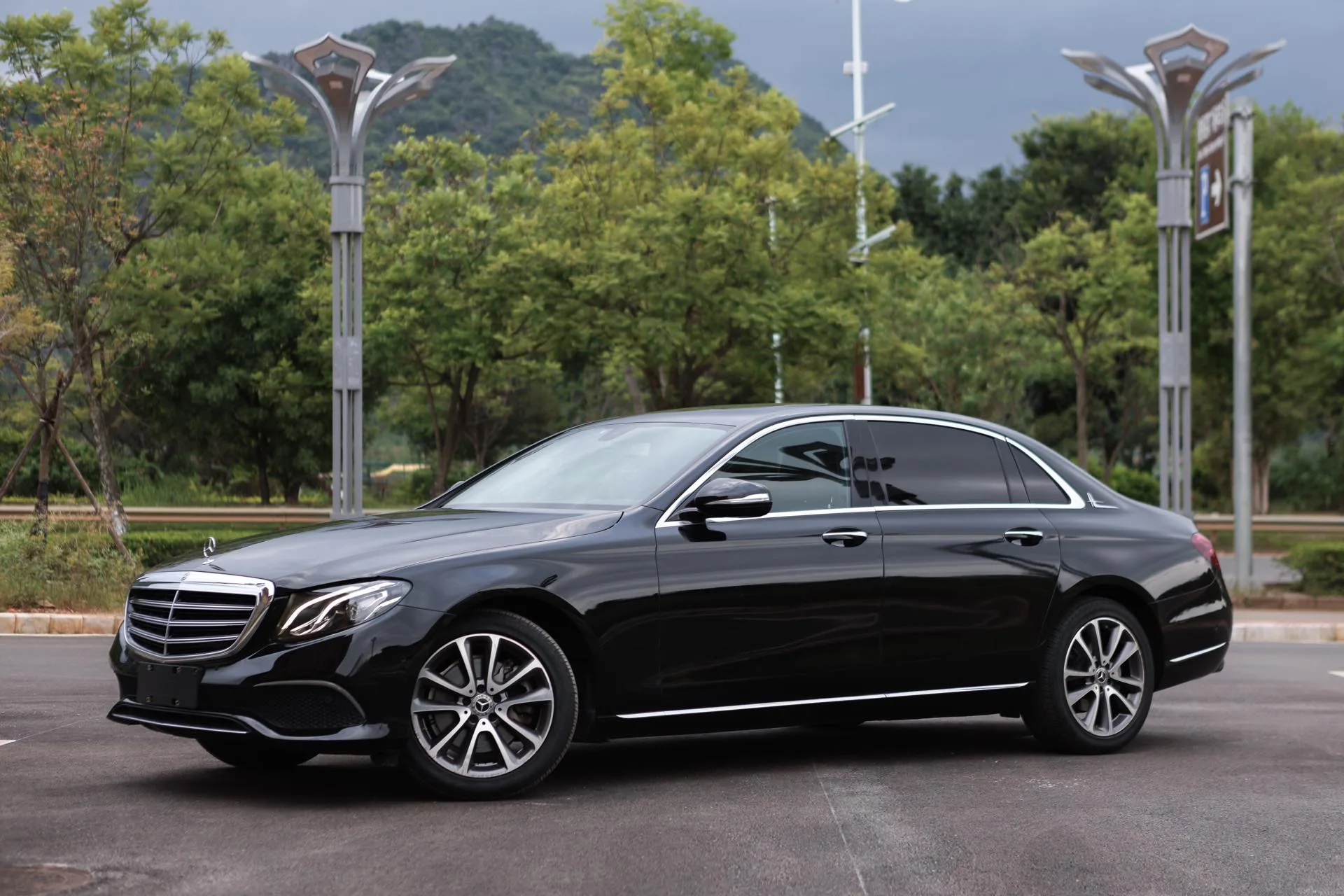 2019 Mercedes-Benz E-Class E 260 L